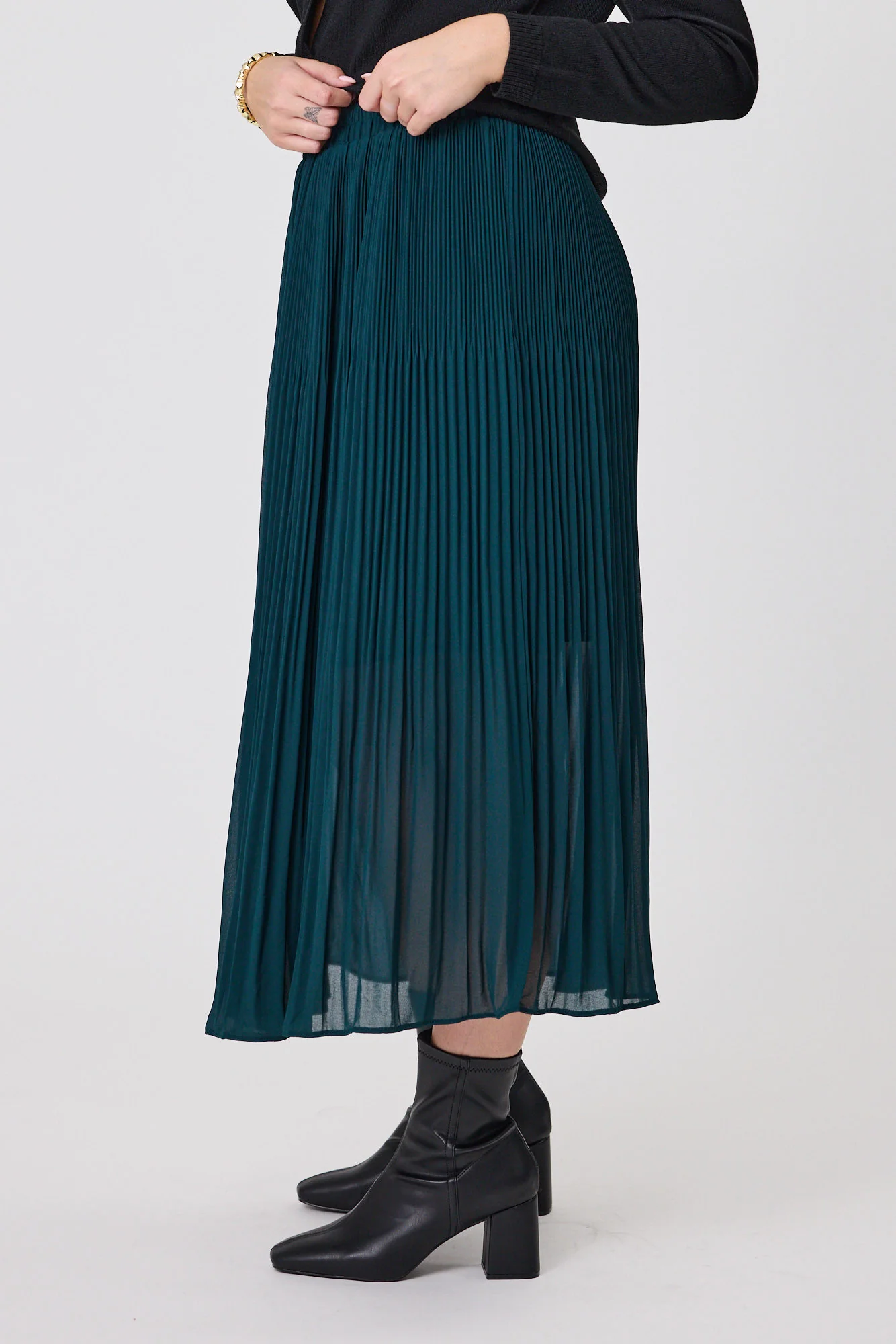 Gloss The Label Lula Variagated Pleated Skirt Petrol - Image 7