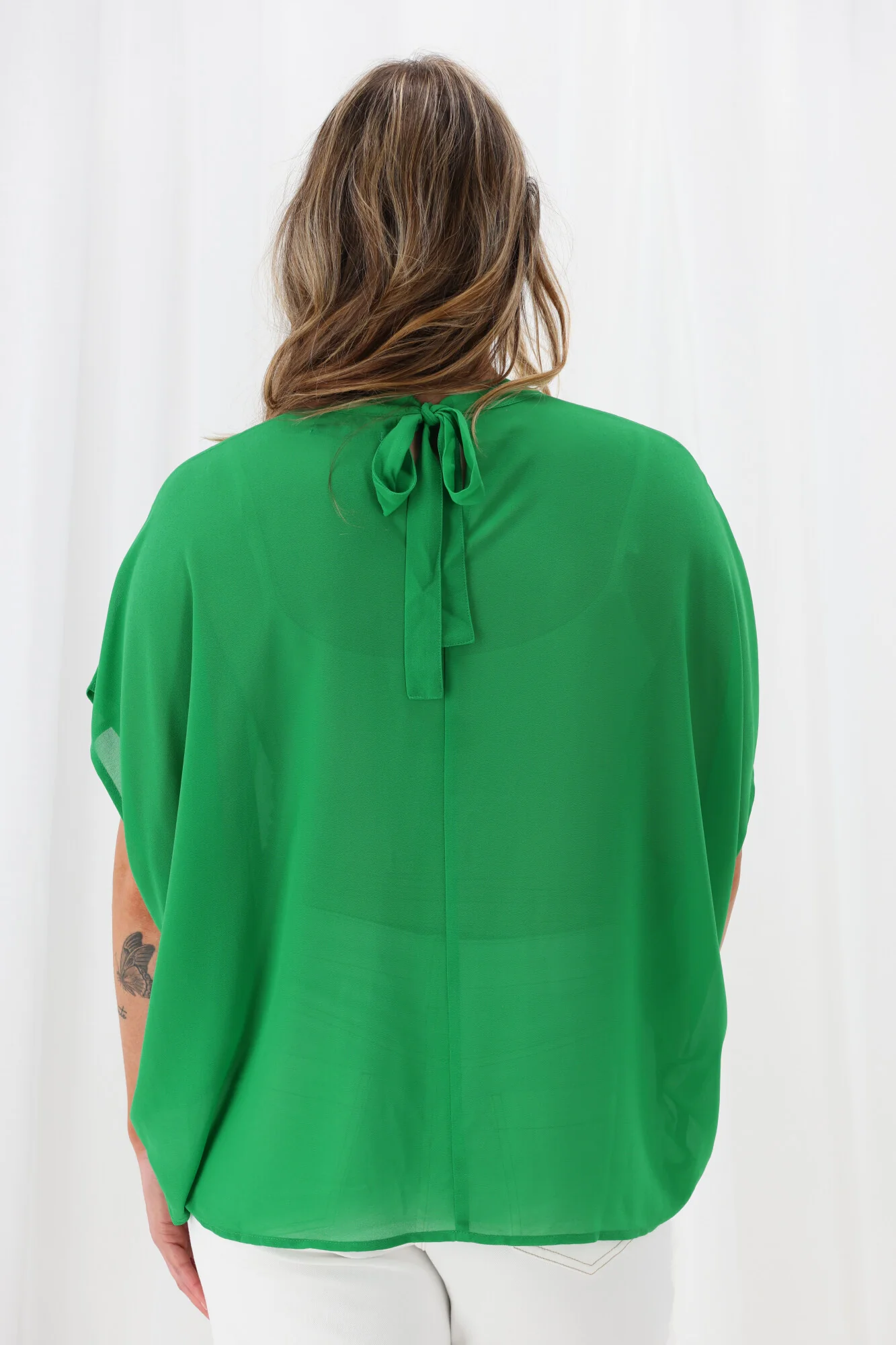 Gloss The Label Mathilda Batwing Tie Neck Top Kelly Green - Image 7