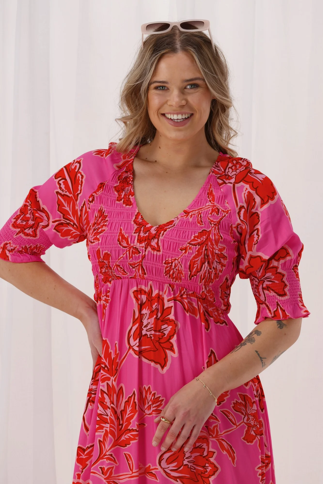 Gloss The Label Nell Dress Pink Print - Image 4