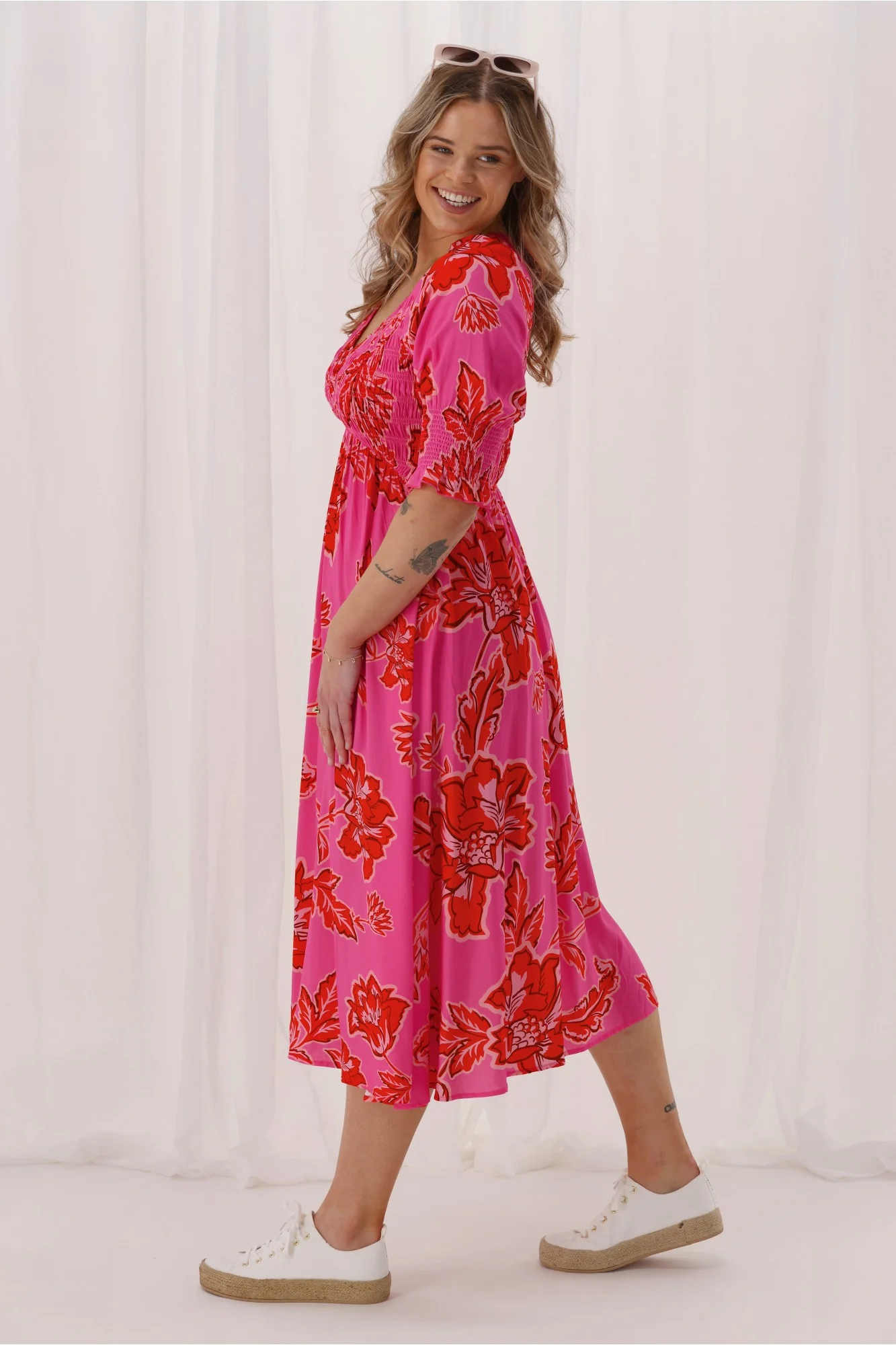 Gloss The Label Nell Dress Pink Print - Image 9
