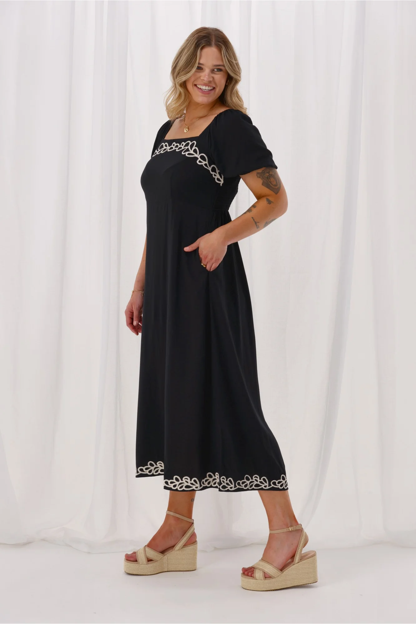 Gloss The Label Nyal Embroidered Dress Black - Image 5