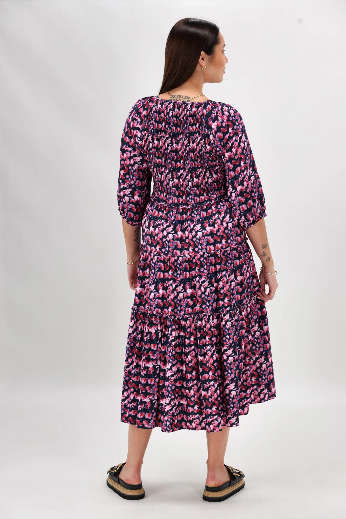 Gloss The Label On Saddah Angle Shirred Bodice Dress Pink Abstract Print - Image 7