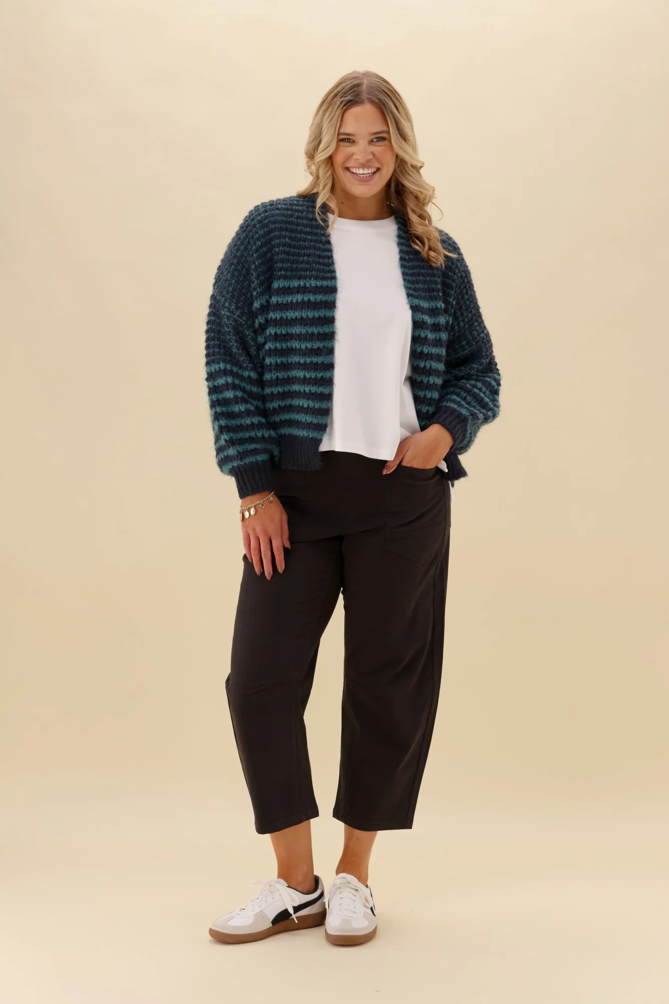 Gloss the Label Perdita Cardigan Teal - Image 5