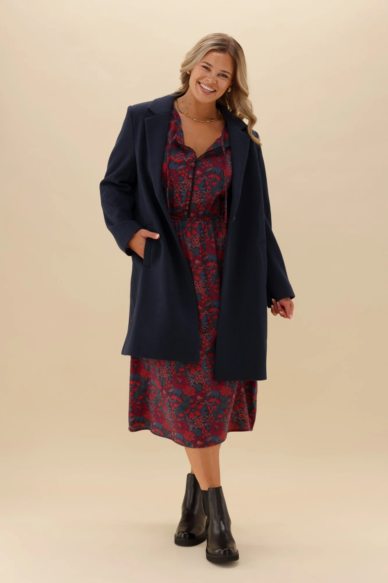 Gloss The Label Quaneil Shirred Waist Dress Twilight Floral - Image 4