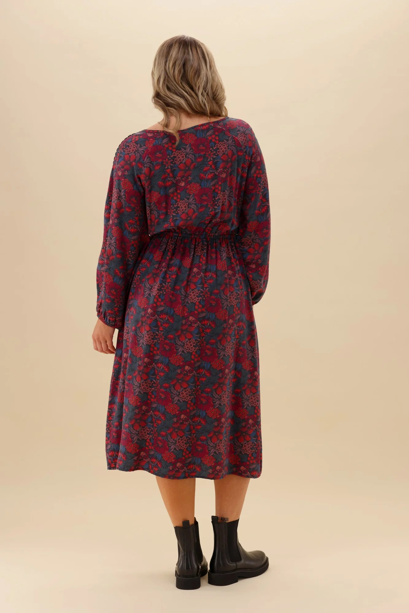 Gloss The Label Quaneil Shirred Waist Dress Twilight Floral - Image 8