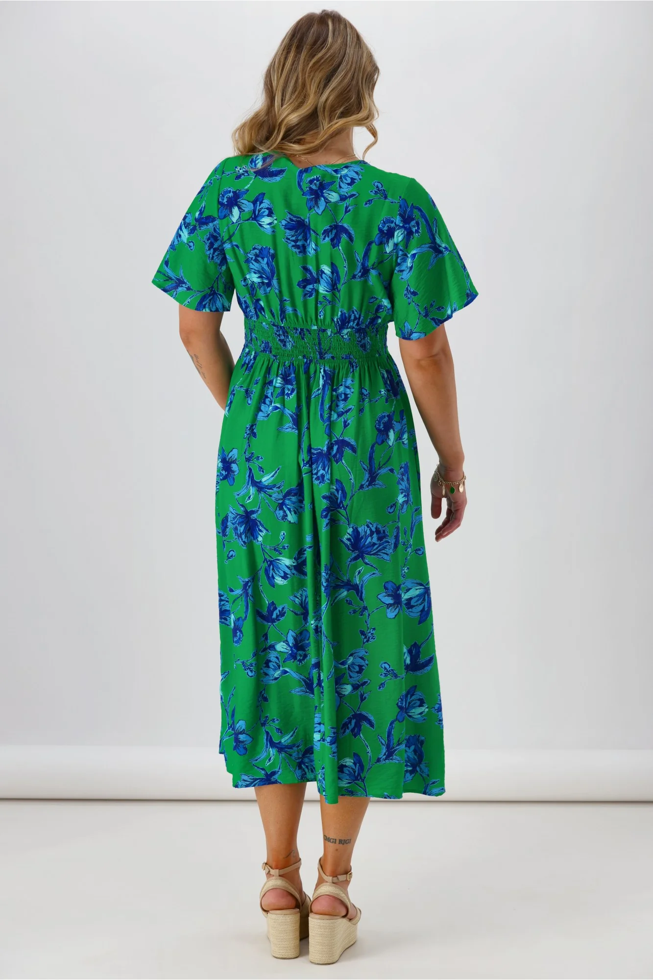 Gloss The Label Rohan Flutter Sleeve Dress Green Floral - Image 6