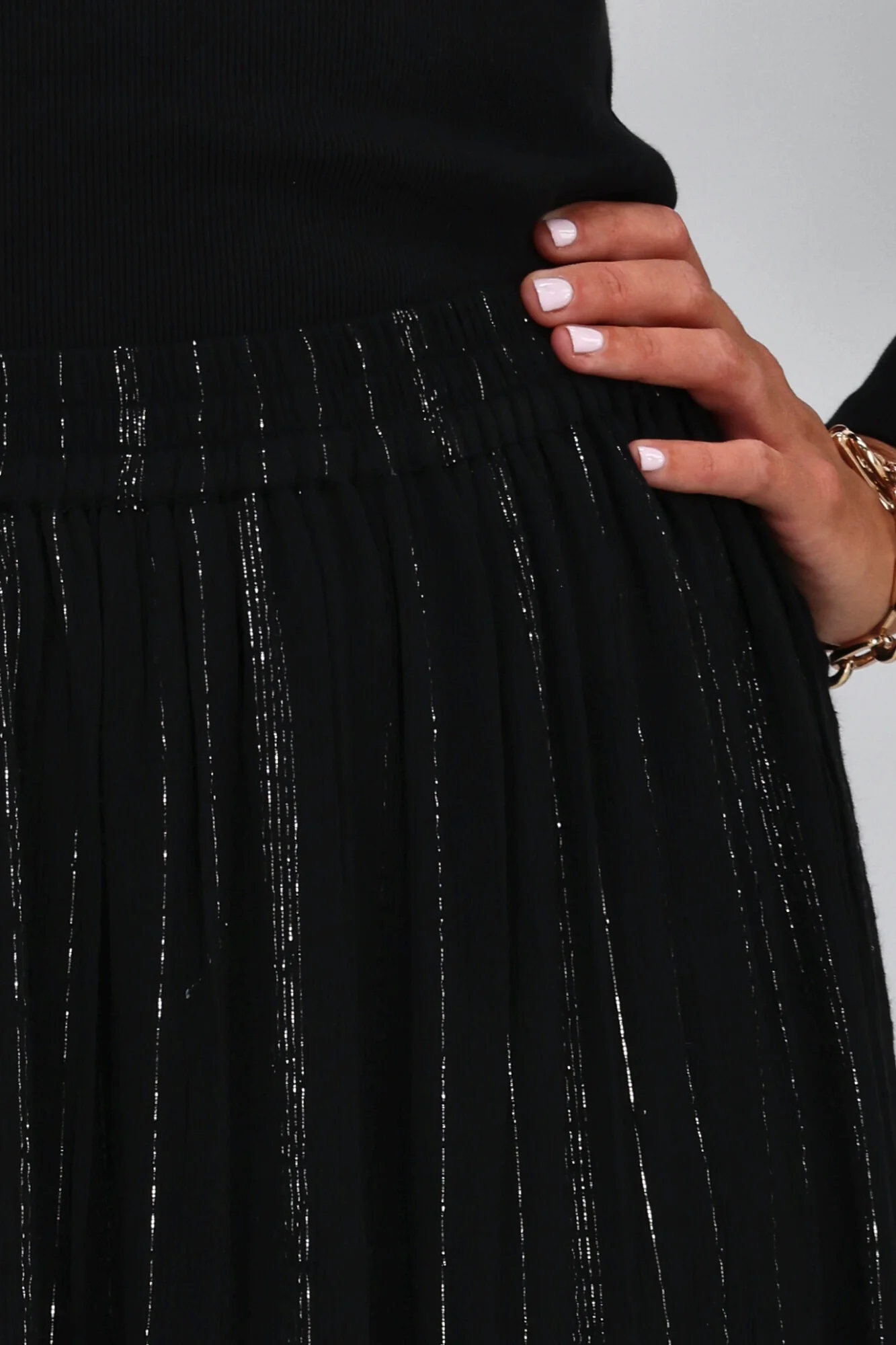 Gloss The Label Senora Maxi Skirt Black Lurex - Image 4