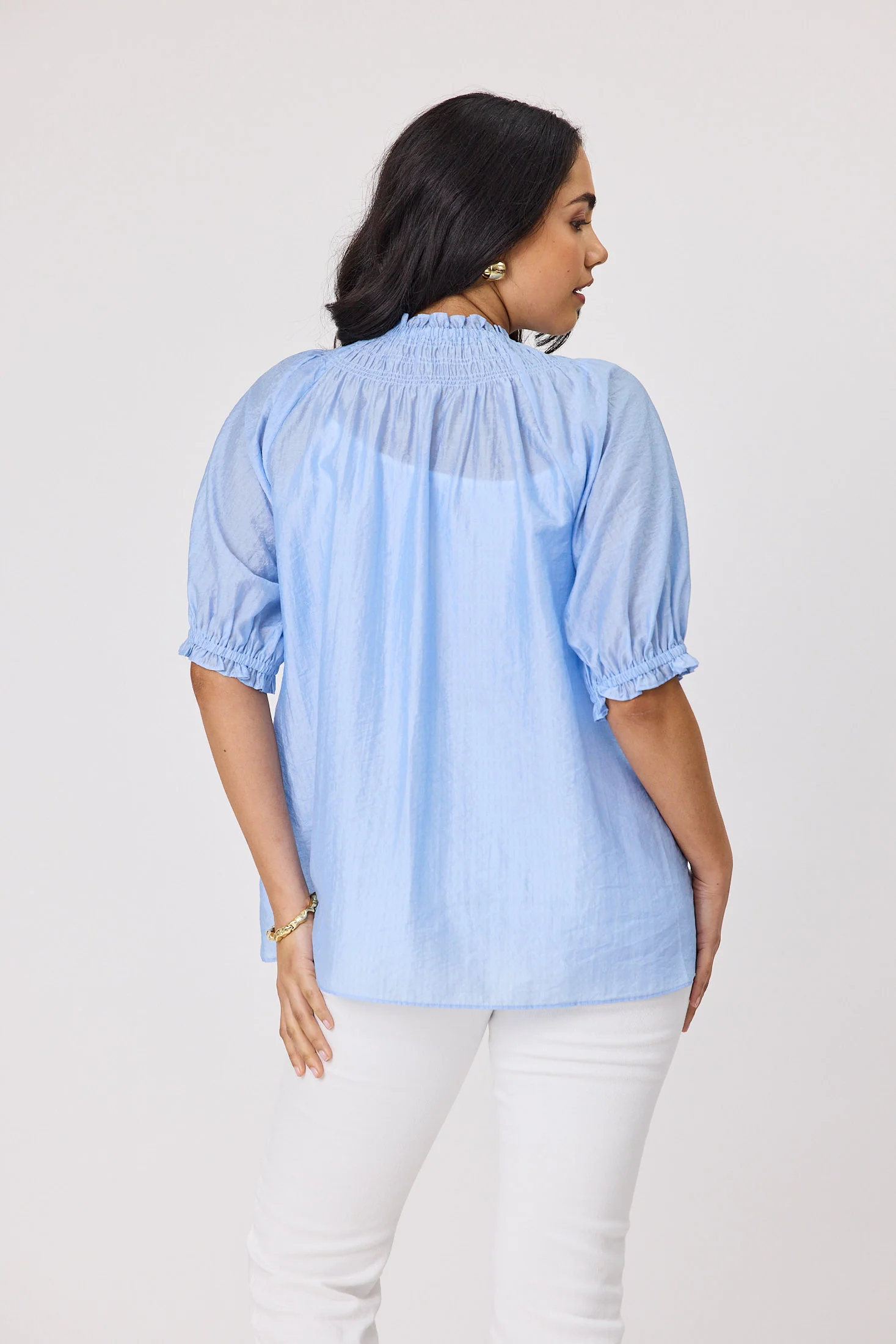 Gloss The Label Serena Peasant Top Light Blue - Image 3