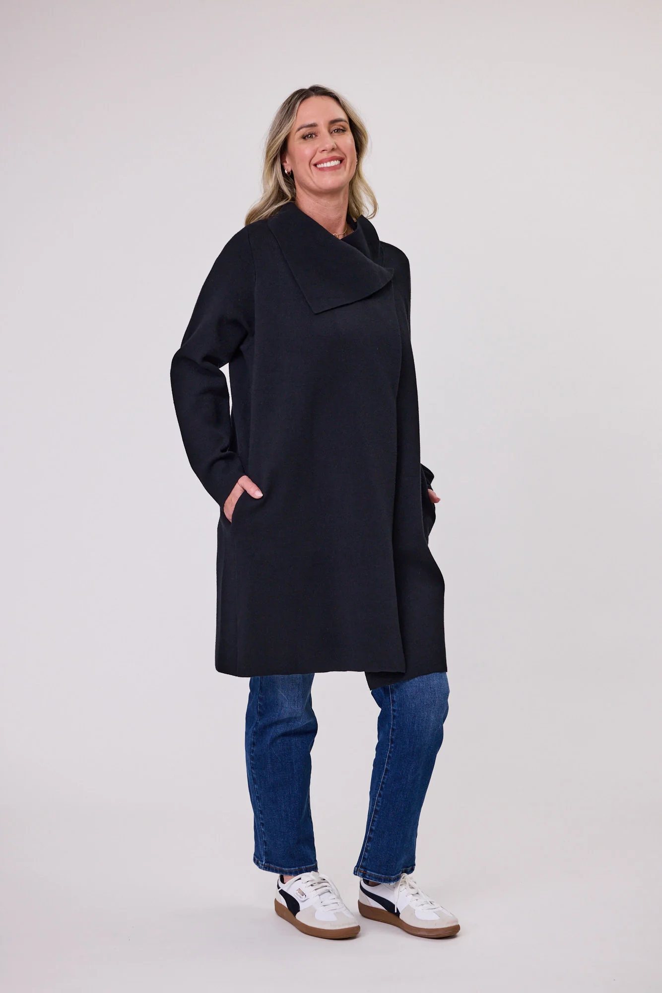 Gloss The Label Seville Coatigan Black