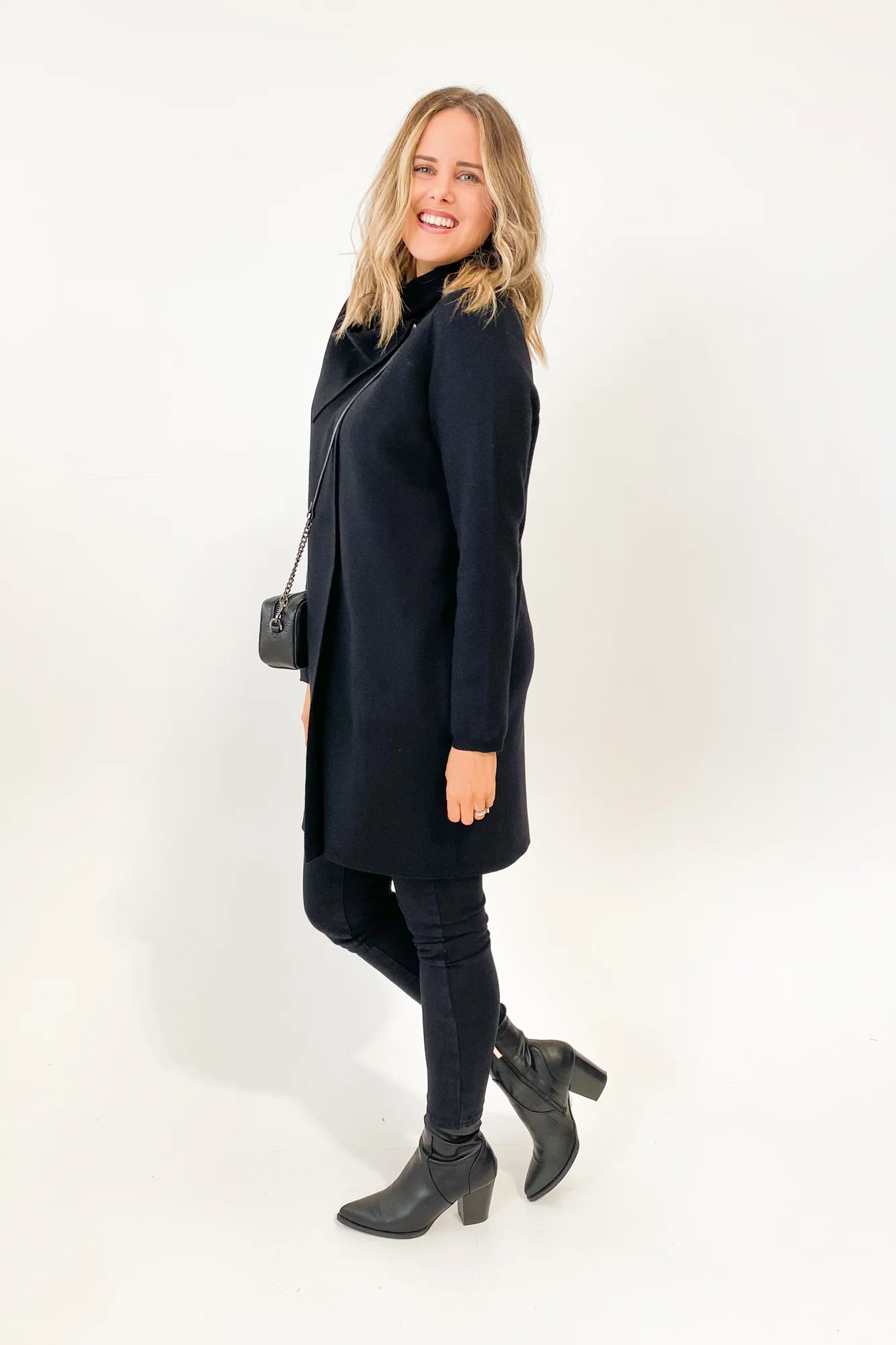 Gloss The Label Seville Coatigan Black - Image 5