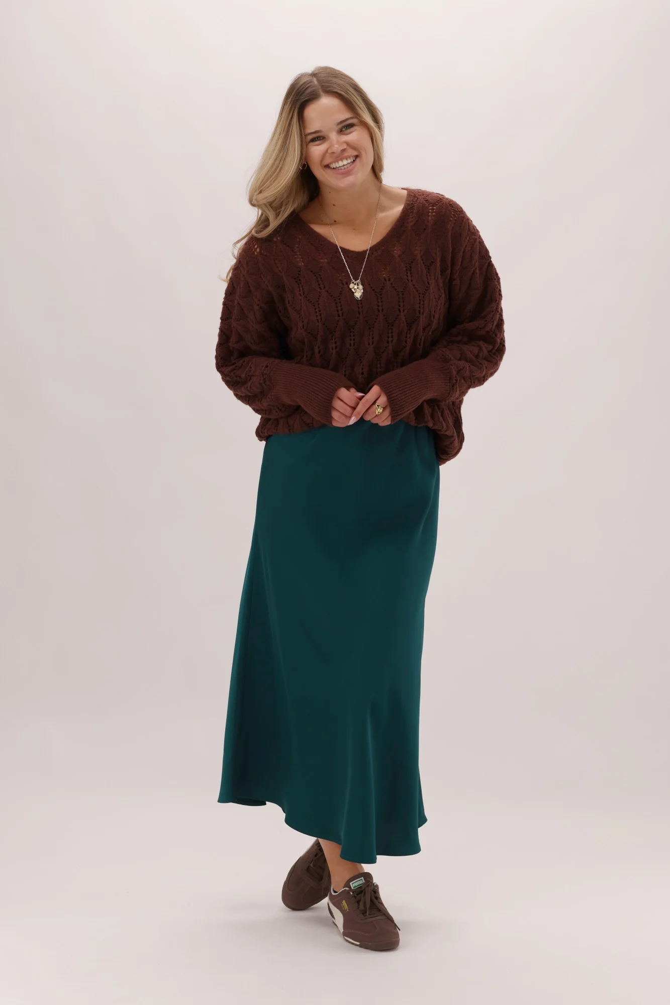 Gloss The Label Sulley Satin Skirt Dark Teal - Image 3