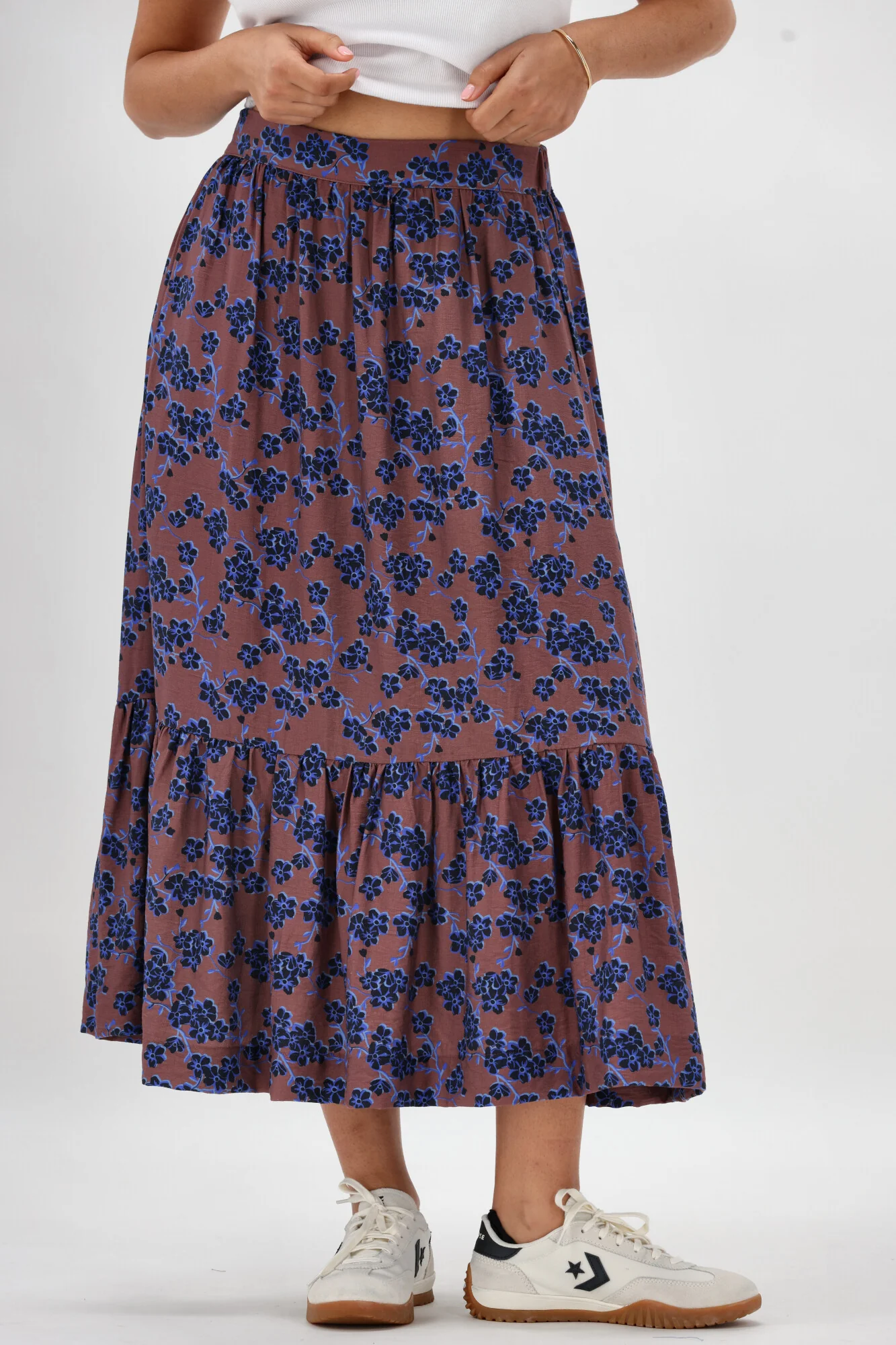 Gloss The Label Taia Frill Hem Skirt Chocolate Floral - Image 2