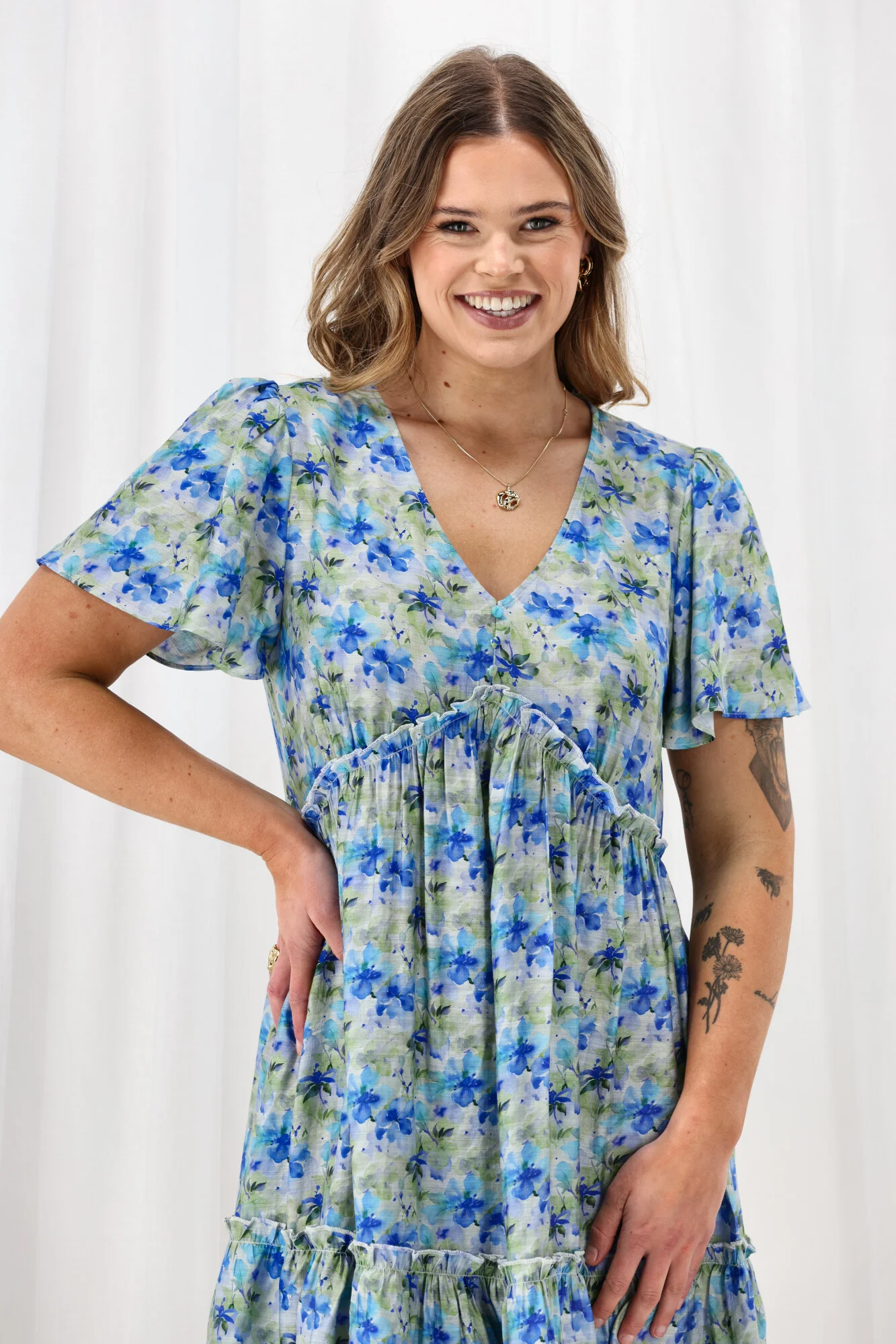 Gloss The Label Tammi Frill Hem Dress Blue Green Floral - Image 3
