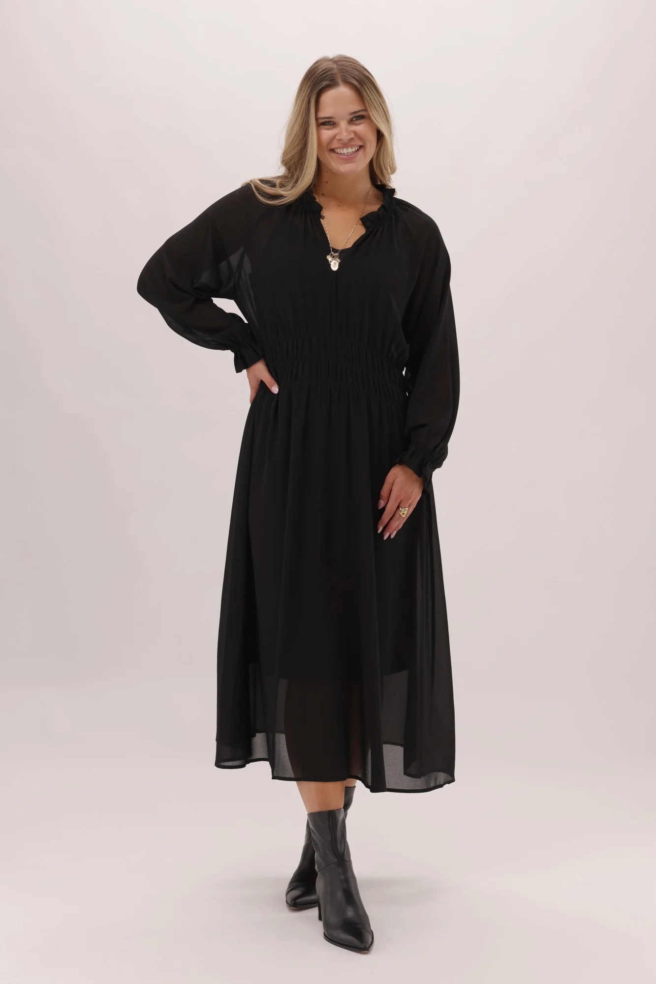 Gloss The Label Zakaii Shirred Detail Dress Black - Image 3