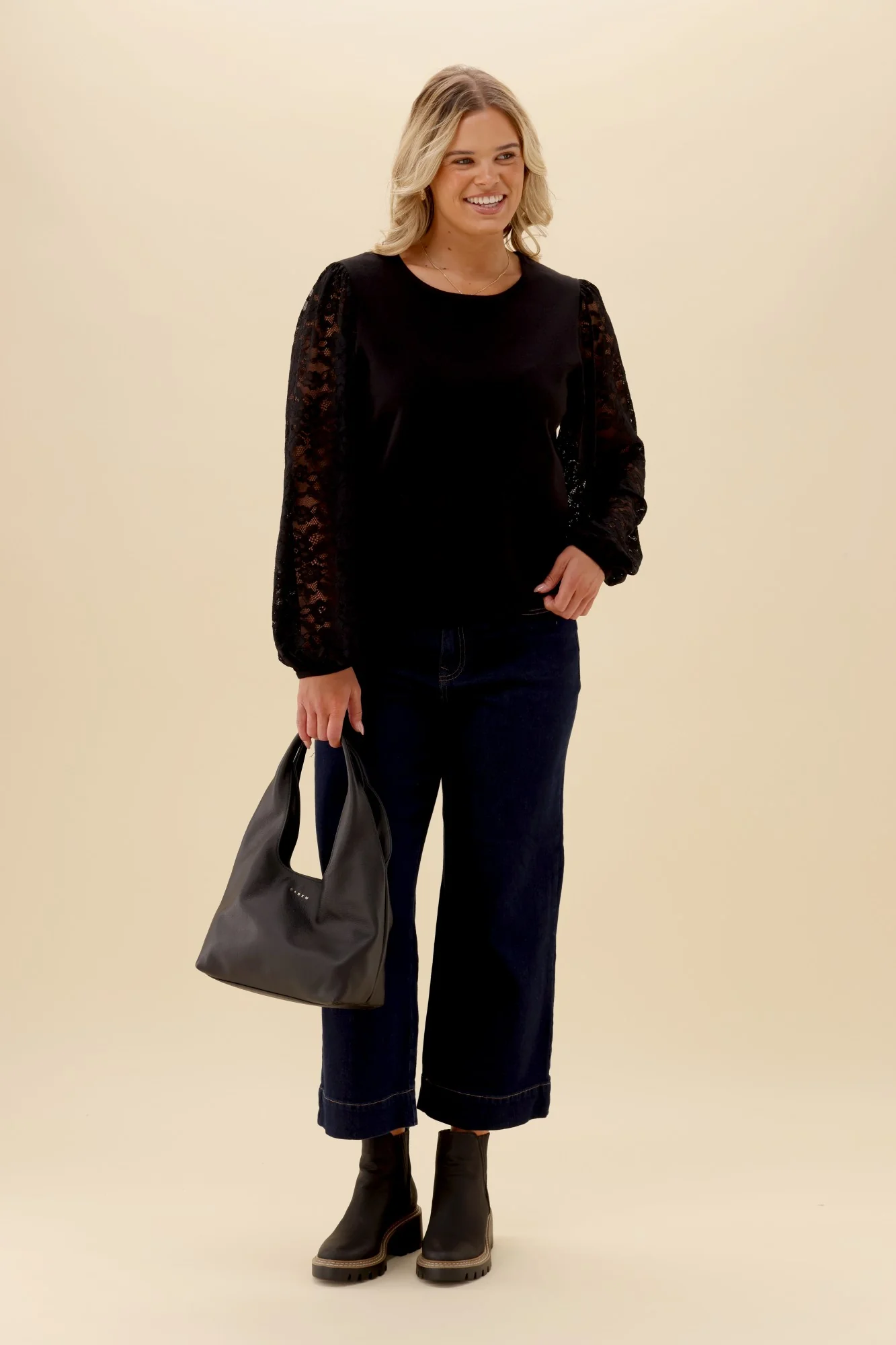 Gloss The Label Zariza Top Black - Image 3