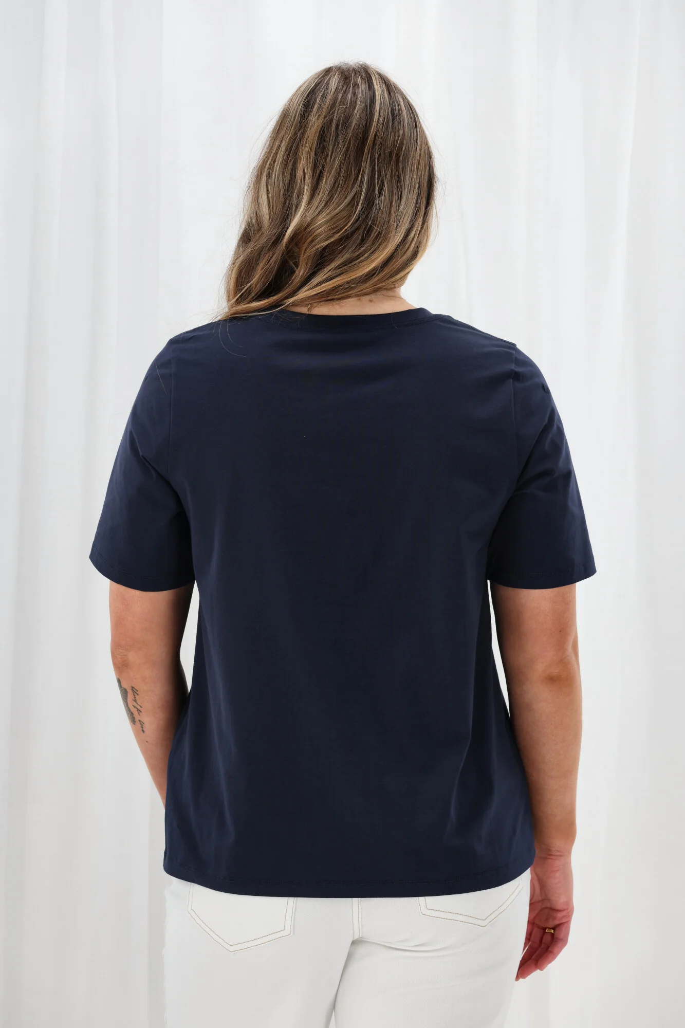 Gloss The Label Zayden Floral Embroidered Tee Navy - Image 7