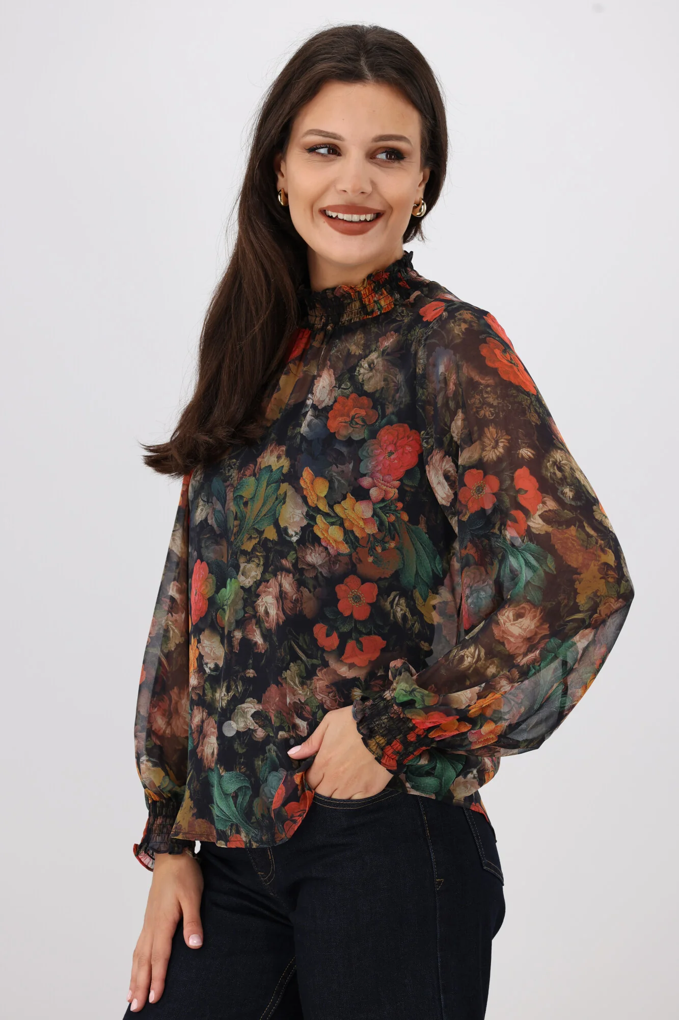 Gloss The Label Zeyna Shirred Neck Top Floral Print - Image 5
