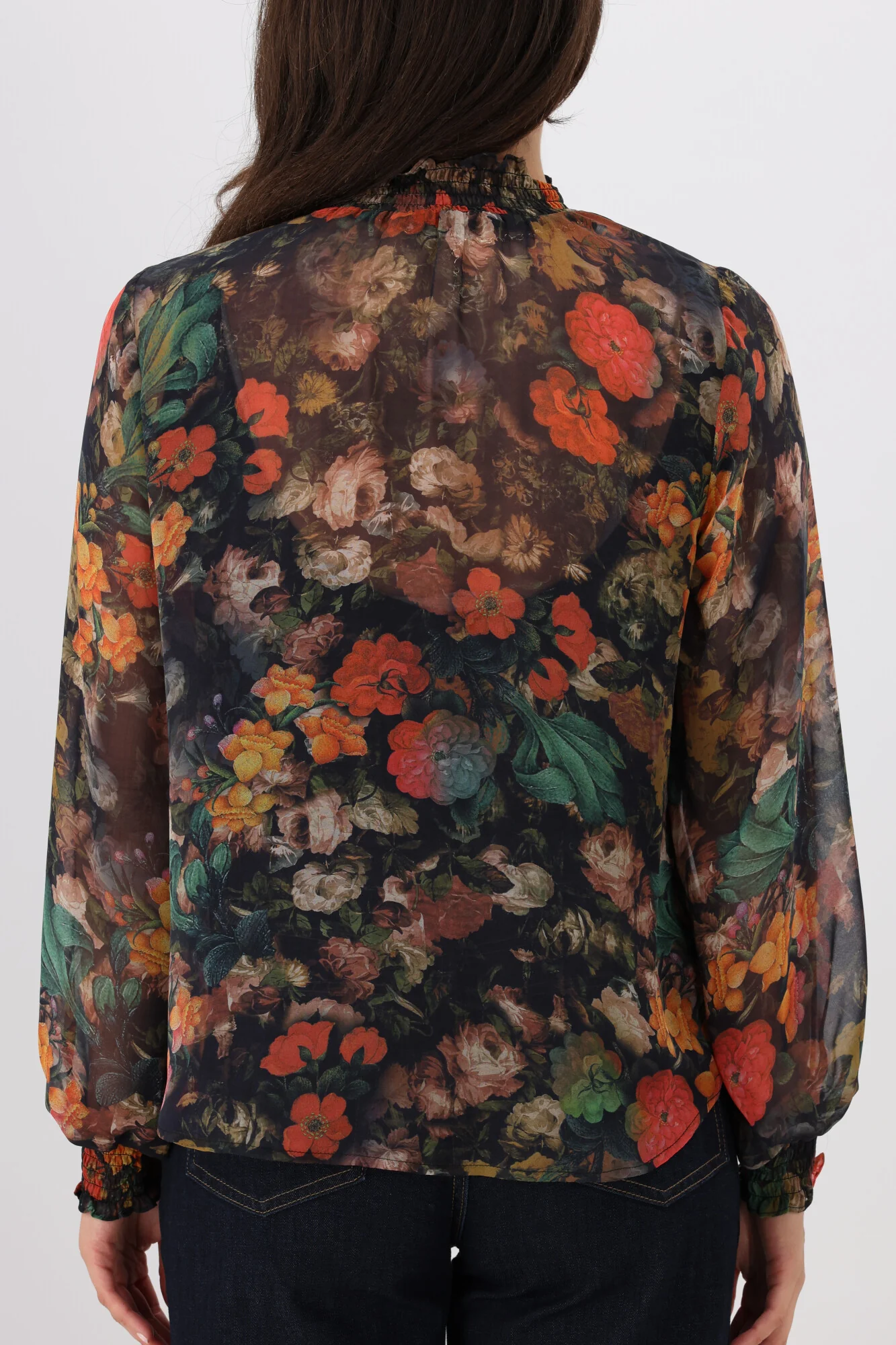 Gloss The Label Zeyna Shirred Neck Top Floral Print - Image 6