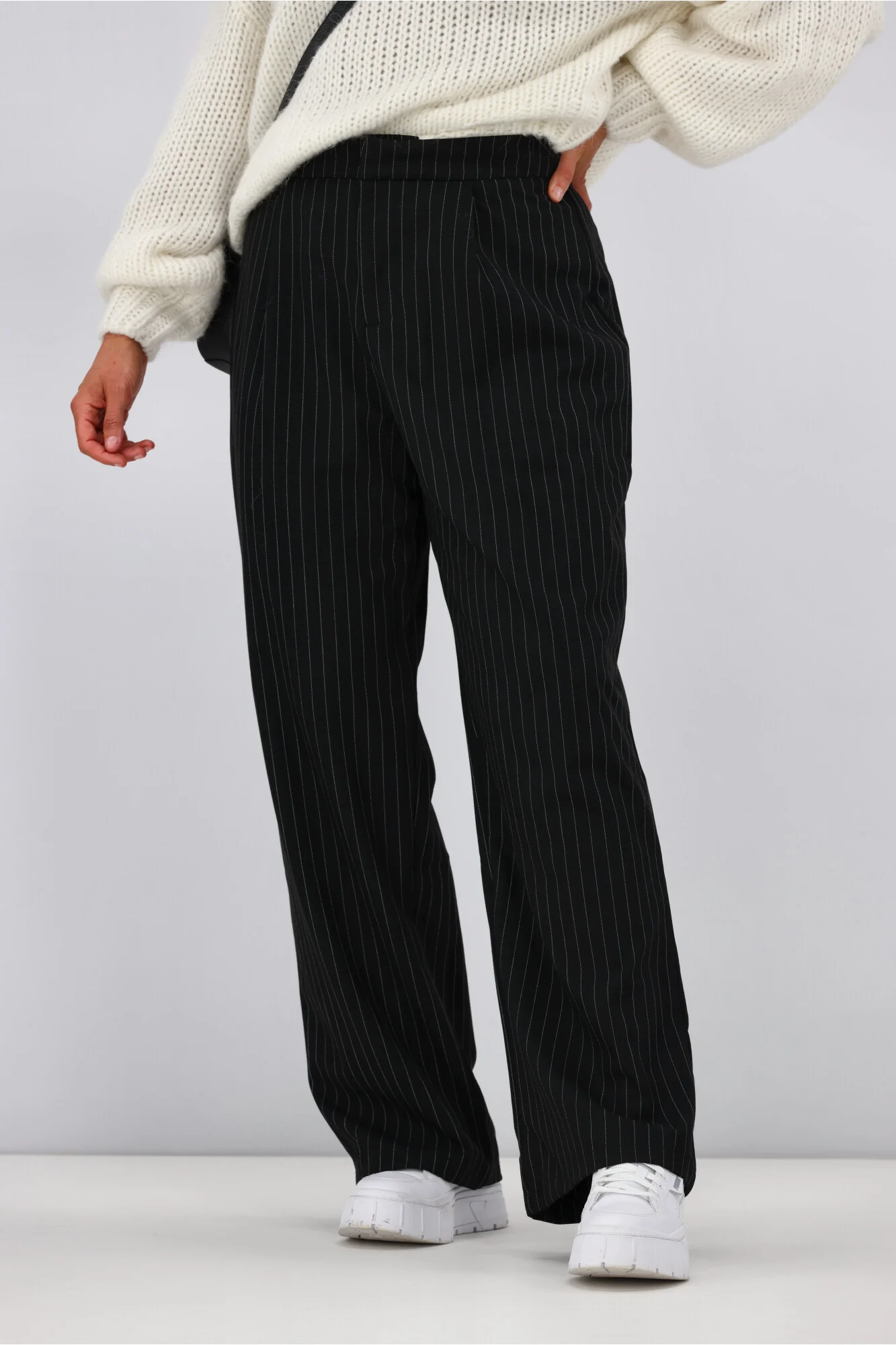 Jorge Riley Wide Leg Pant Black - Image 2