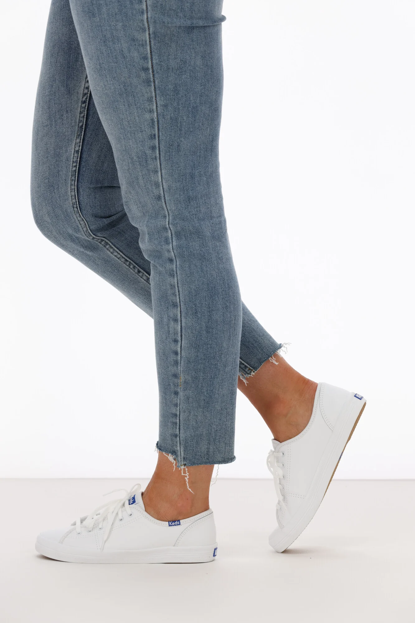 Keds Kickstart Retro Court Leather Sneaker White - Image 8