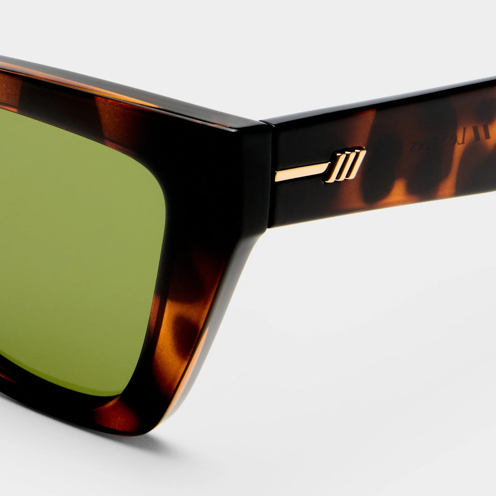 Le Specs Le Coeur Dark Tort - Image 3