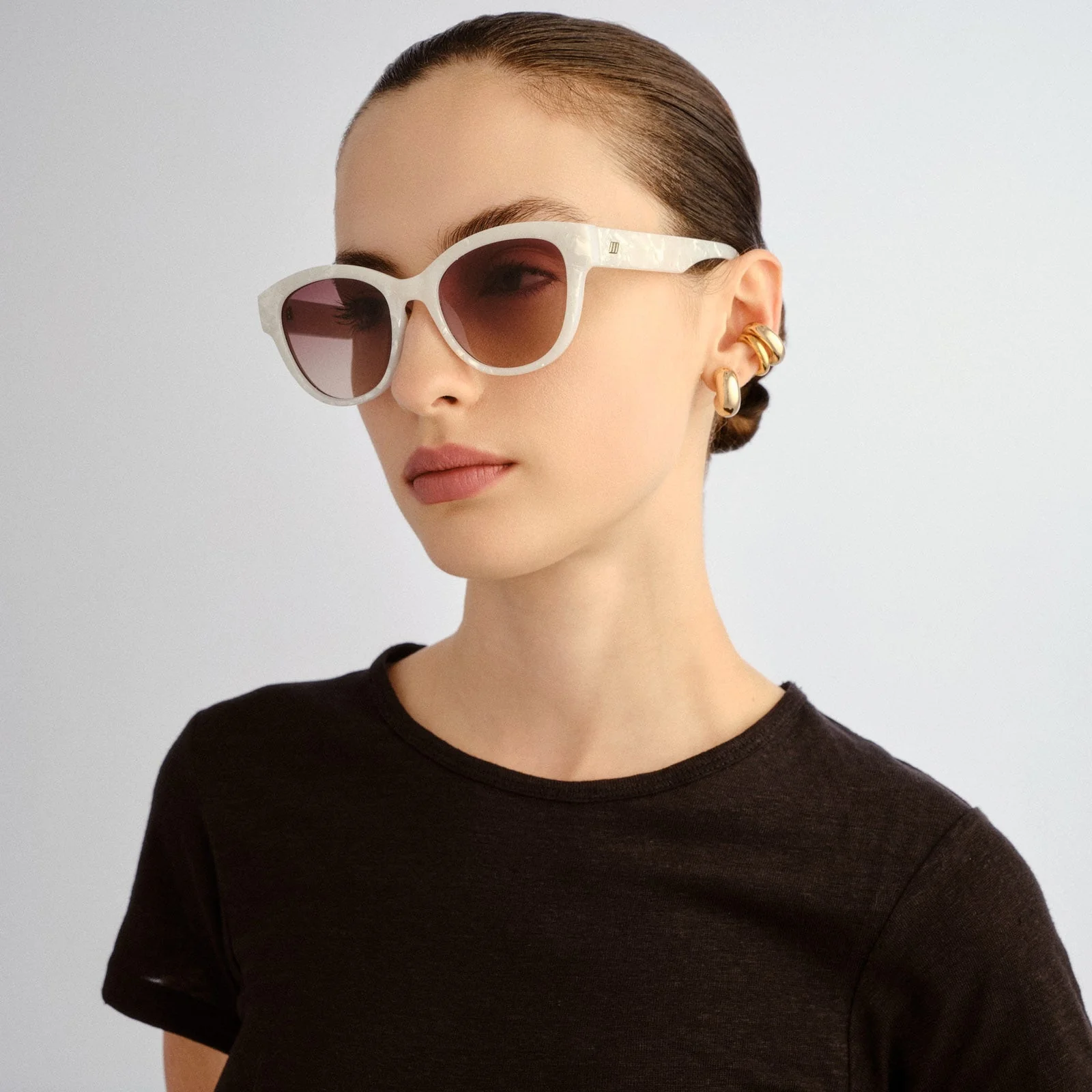 Le Specs Majestic Sunglasses White Marble - Image 3