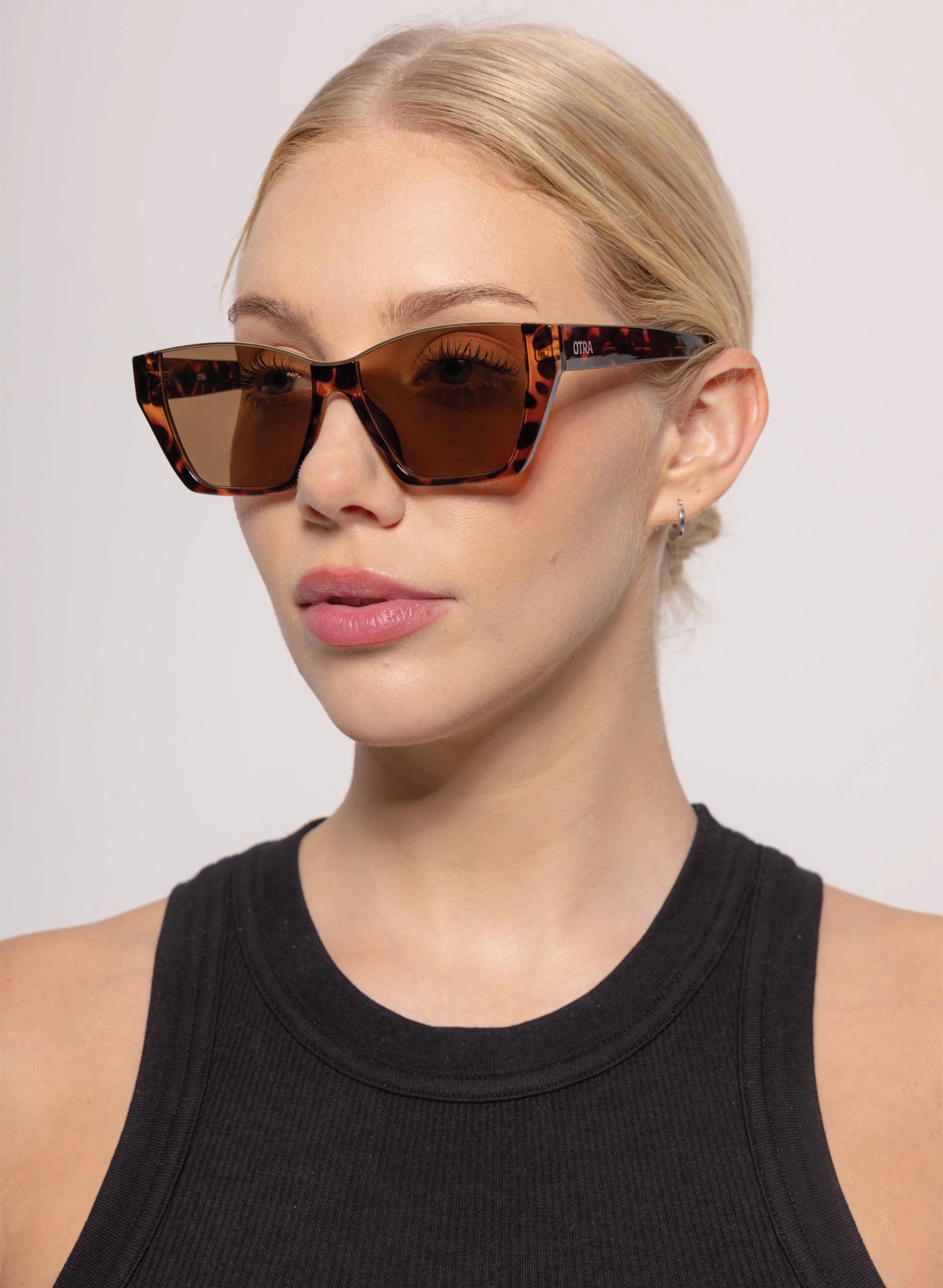 Otra Belle Sunglasses Tort Brown