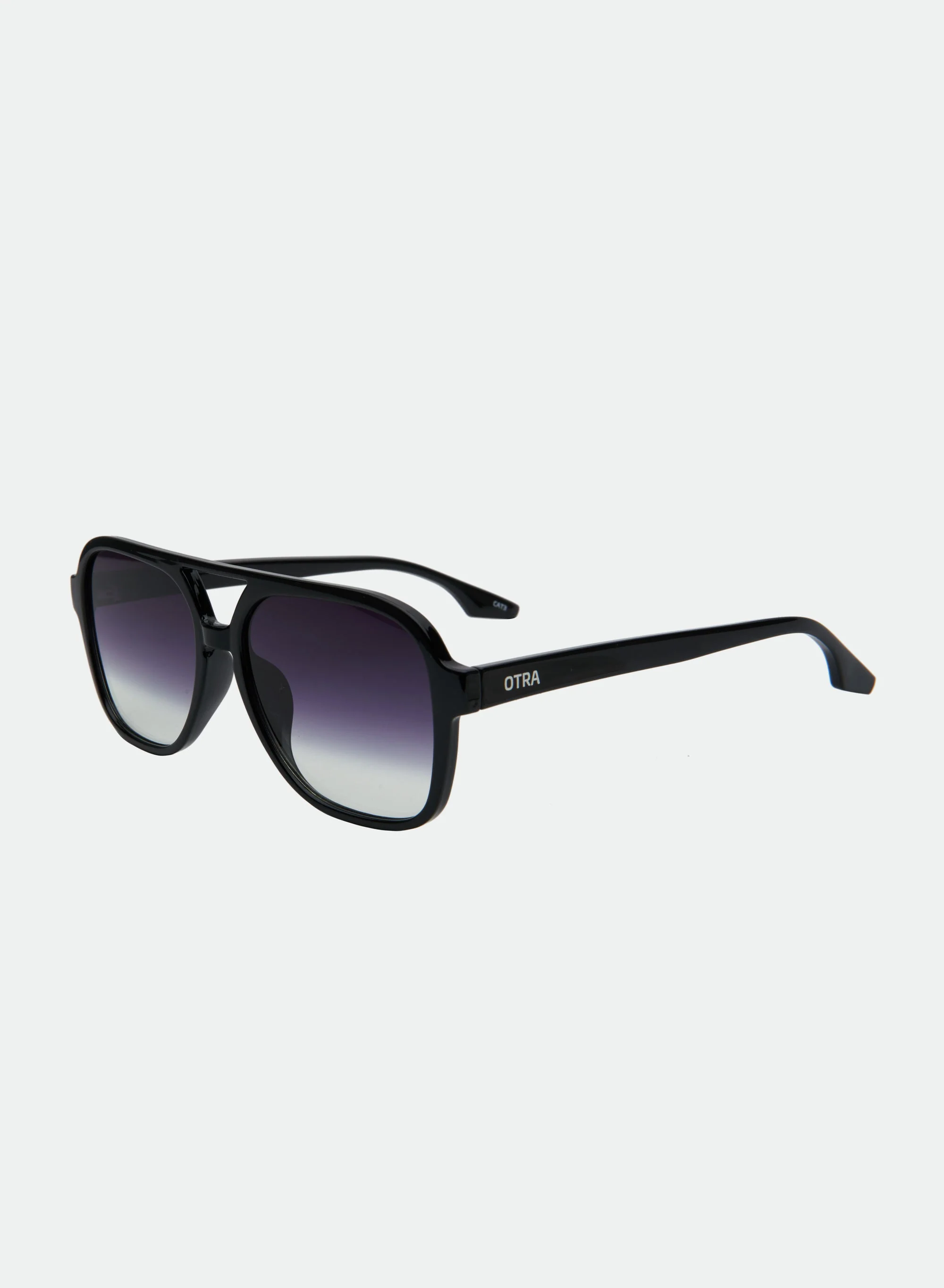 Otra Kori Sunglasses Black Fade - Image 2
