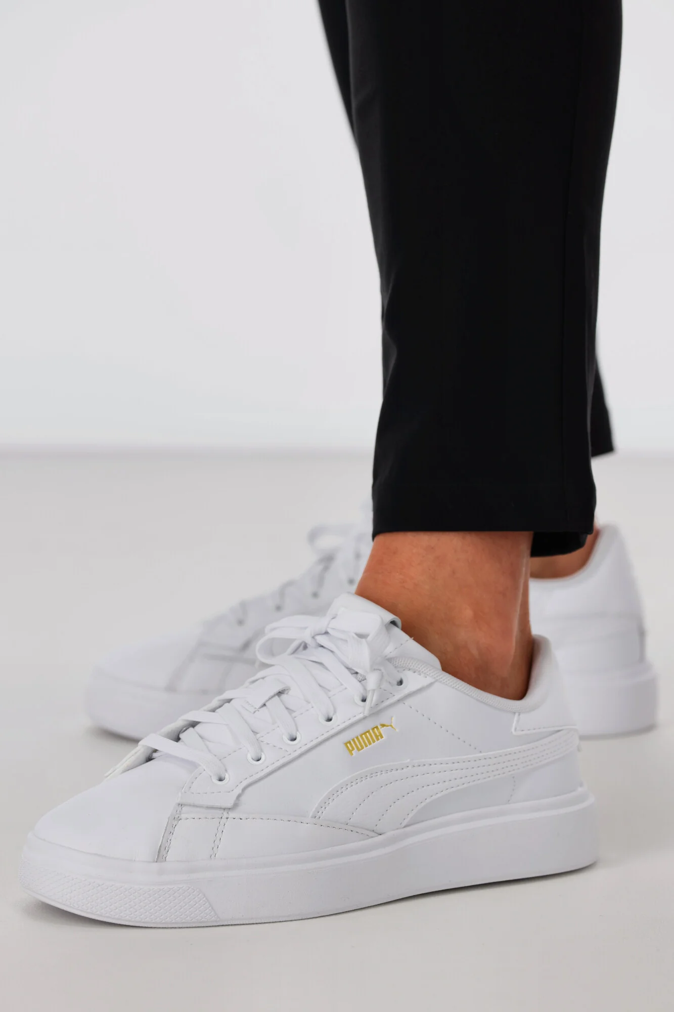 Puma Laijla Leather Womens White - Image 3