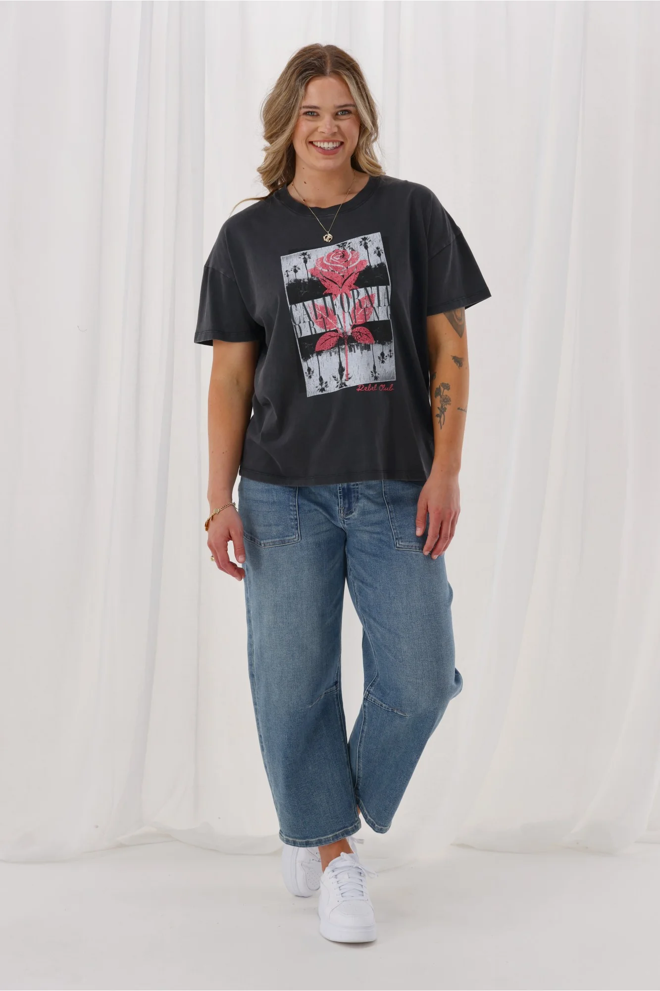 Rebel Club California Dreaming Boyfriend Tee Washed Black - Image 4