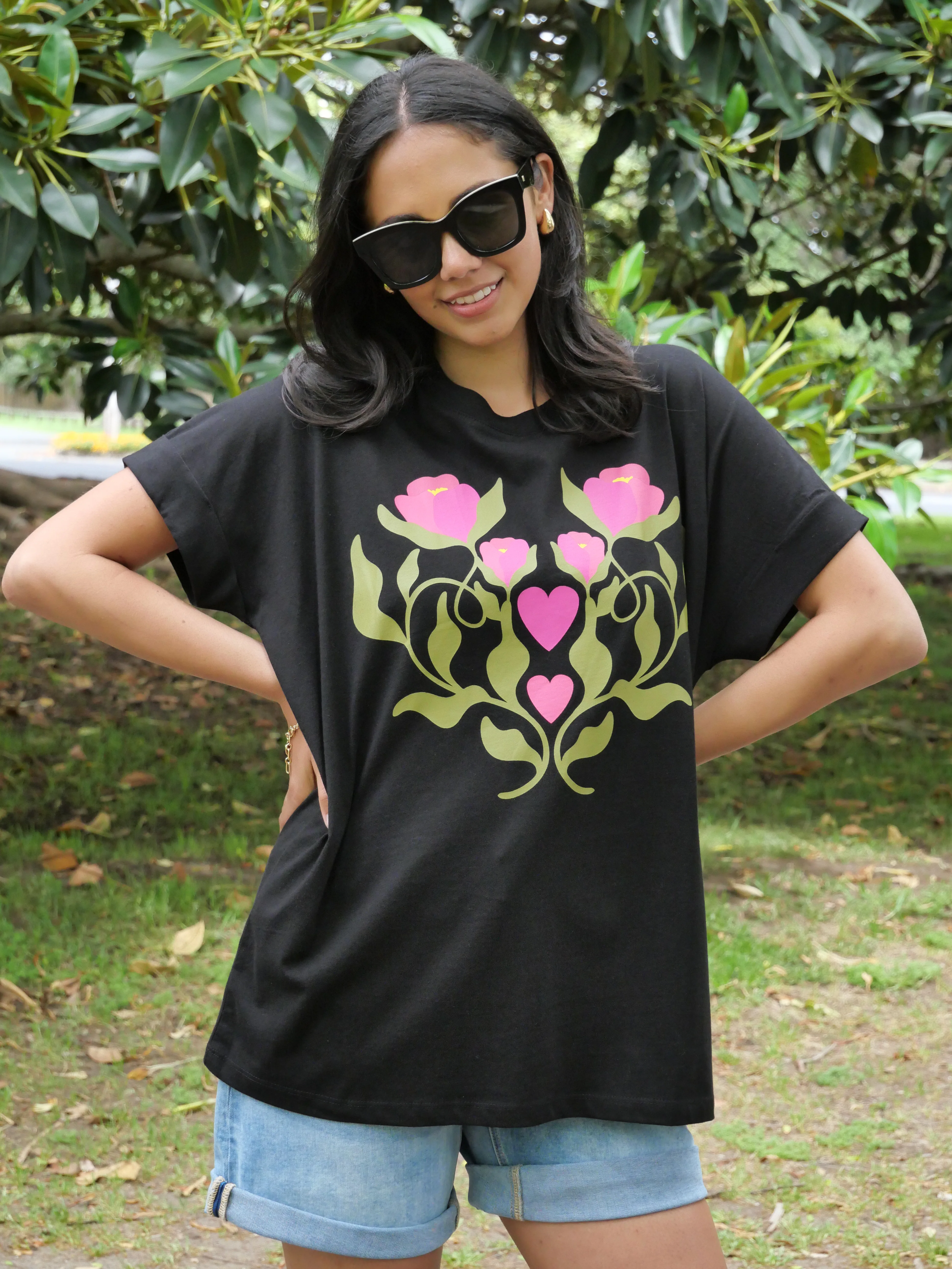 Rebel Club Deco Cuff Tee Black