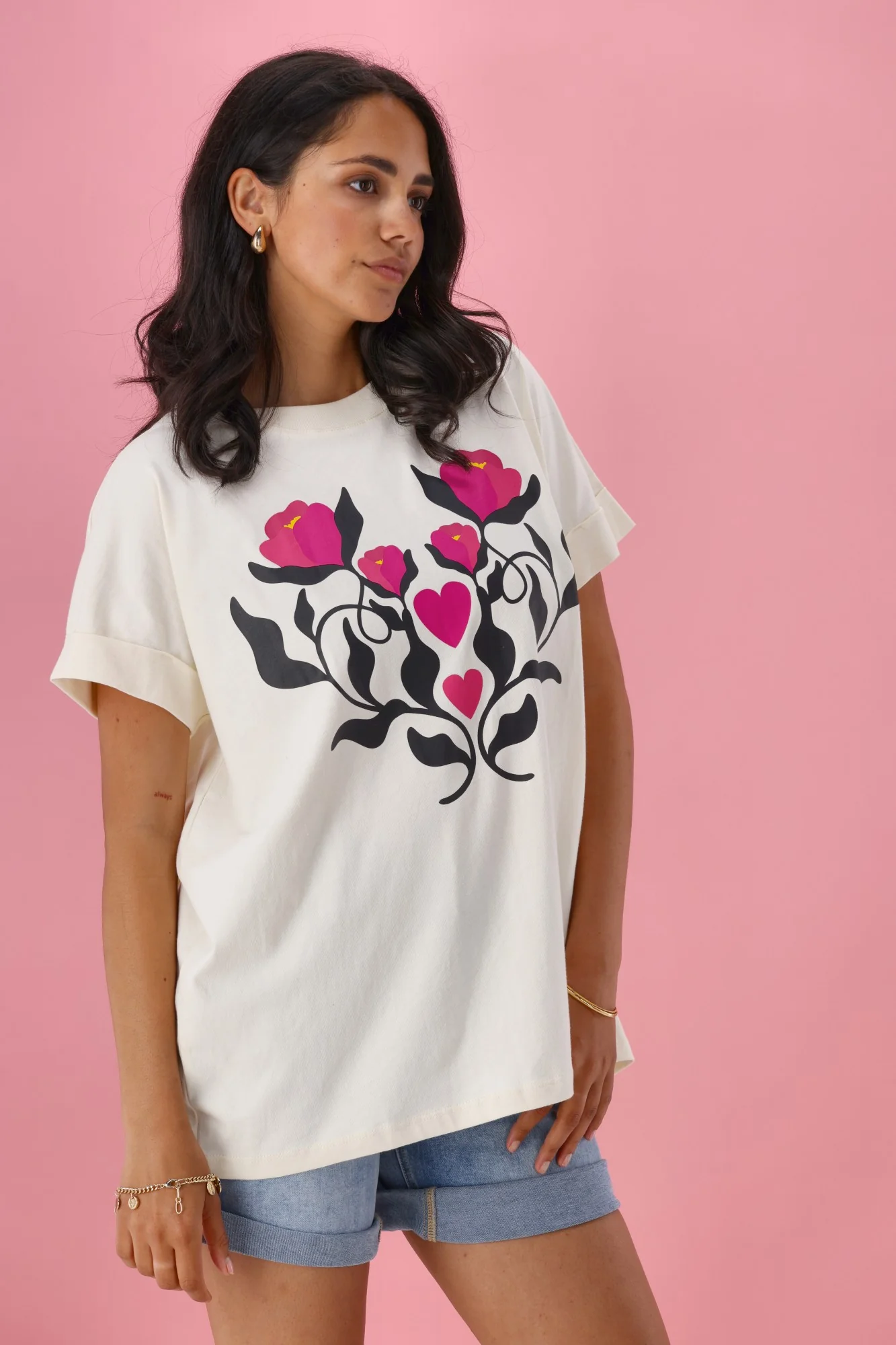 Rebel Club Deco Cuff Tee Vanilla - Image 2