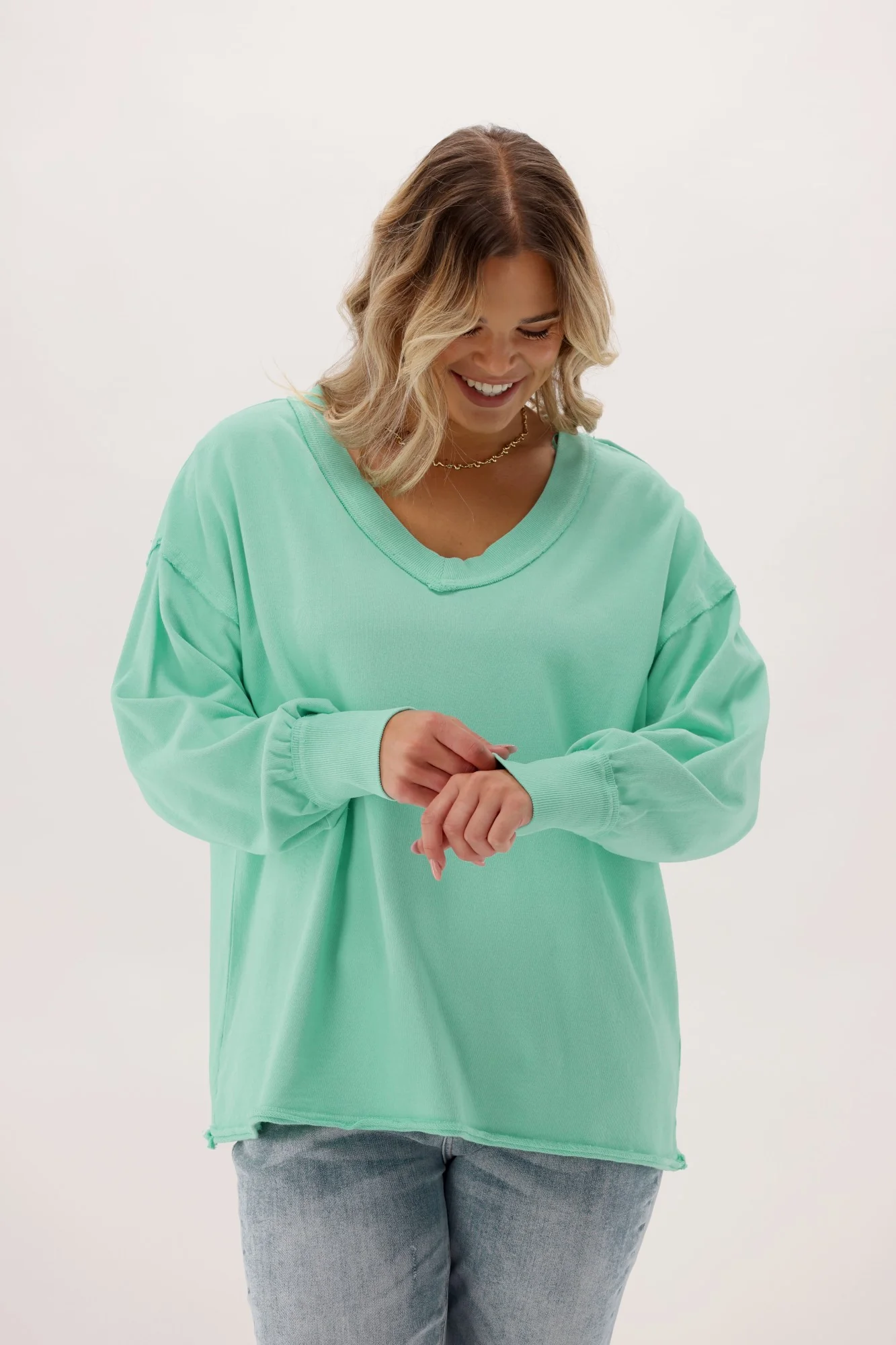 Rebel Club Easy V Sweat Aqua - Image 3