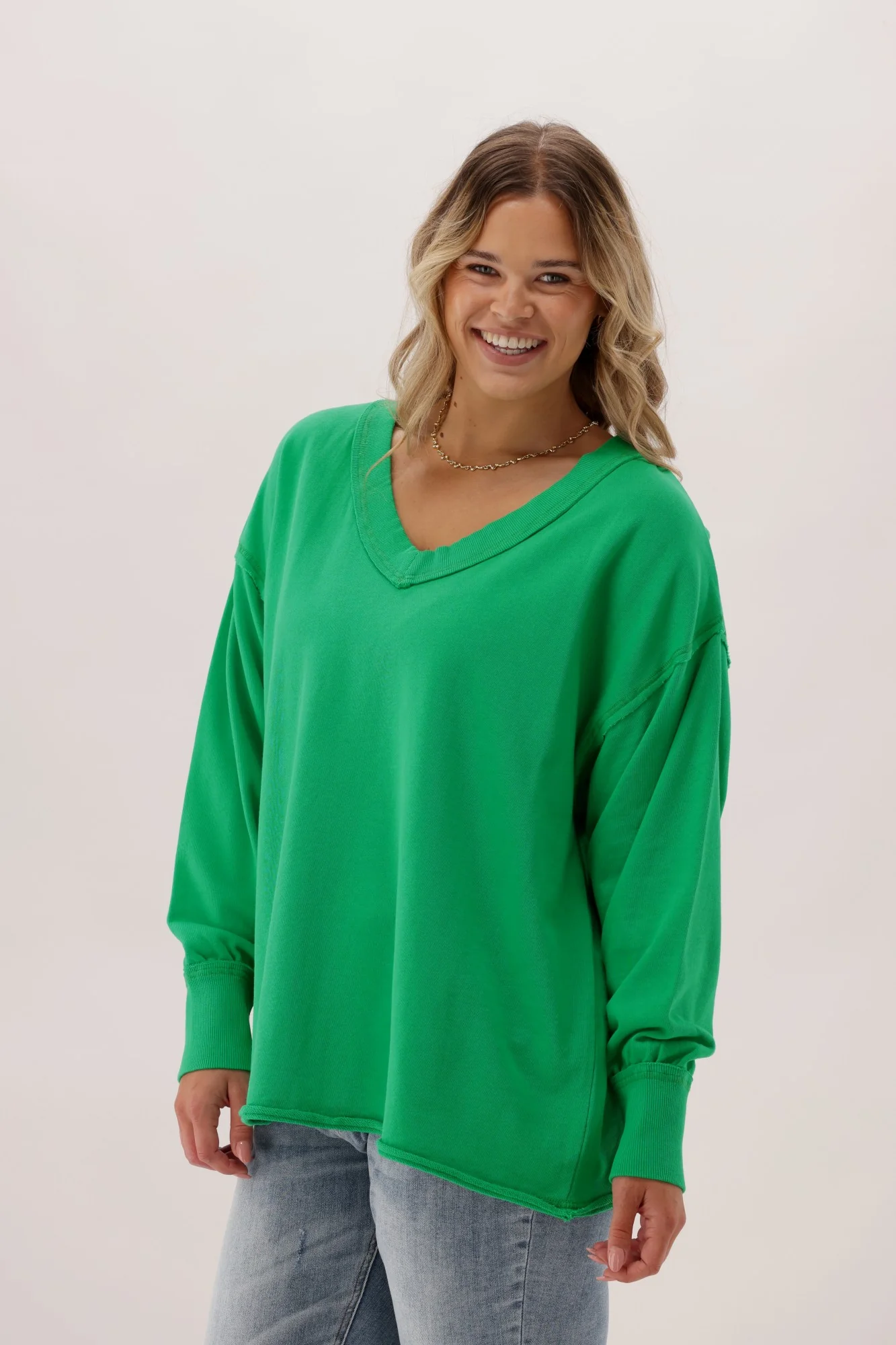 Rebel Club Easy V Sweat Green - Image 2