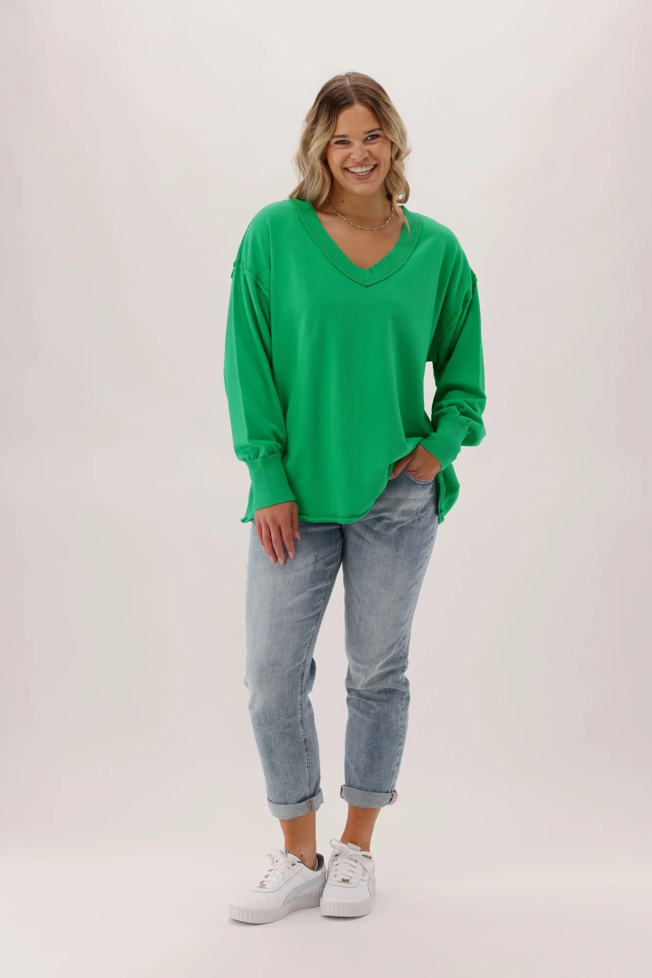 Rebel Club Easy V Sweat Green - Image 3