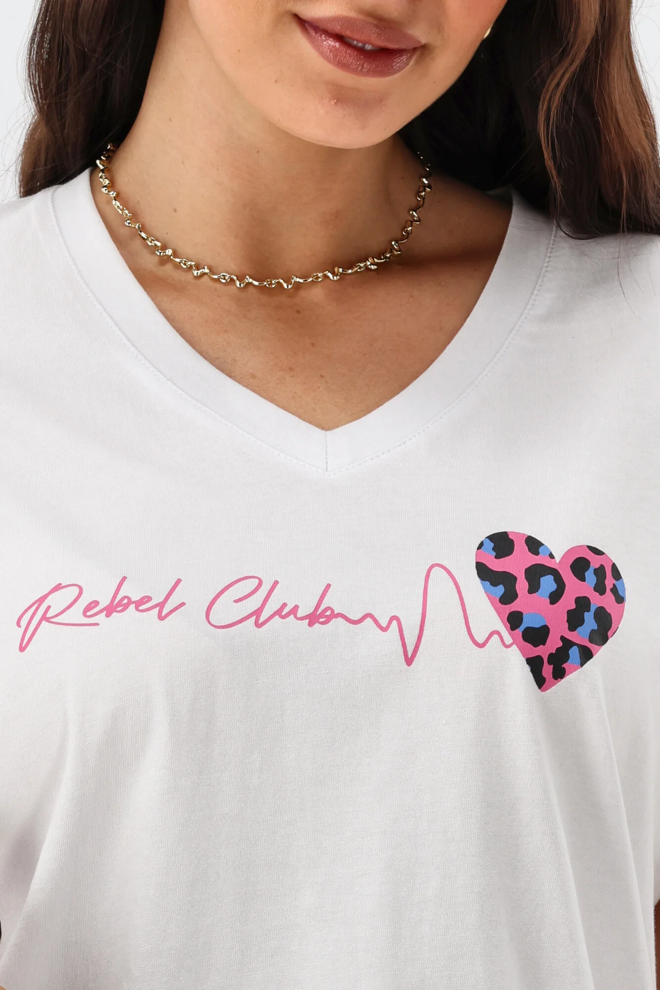 Rebel Club Heartbeat V Tee White - Image 3