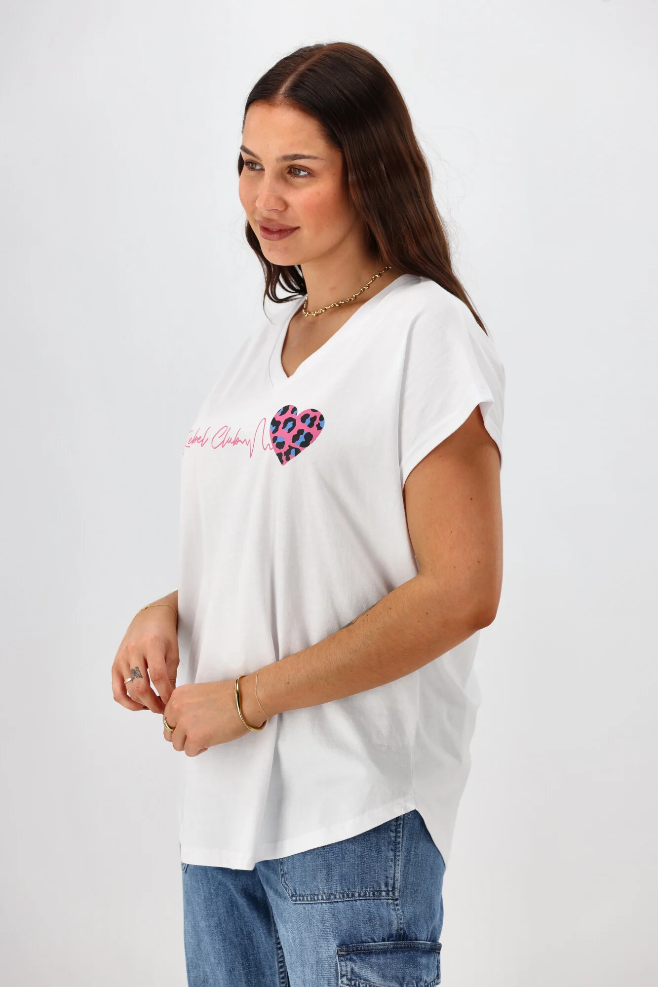 Rebel Club Heartbeat V Tee White - Image 6