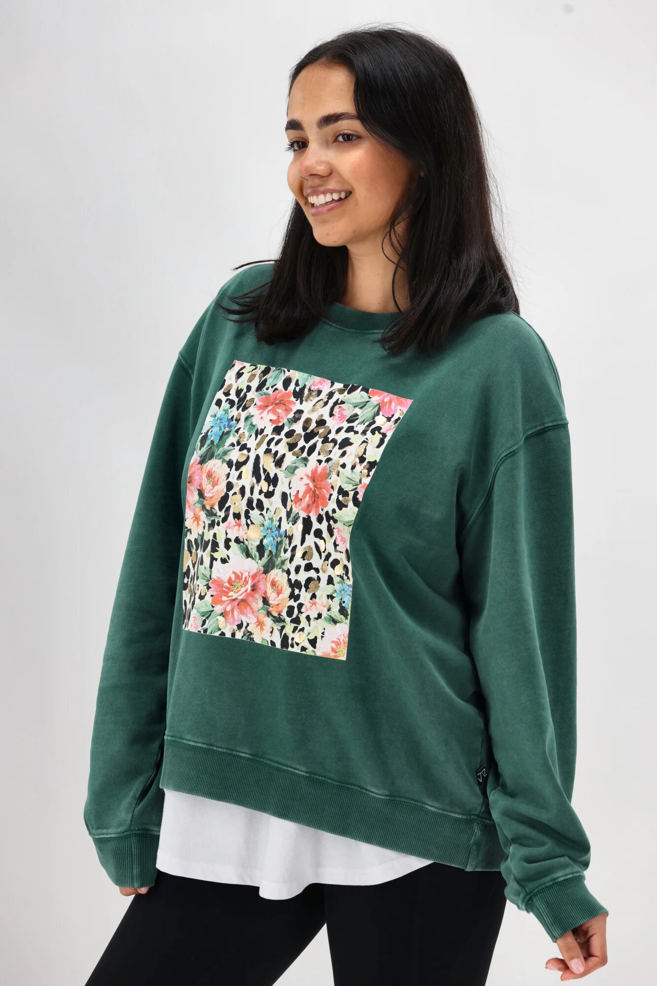 Rebel Club Leopard Dreams Block Crew Washed Green - Image 10