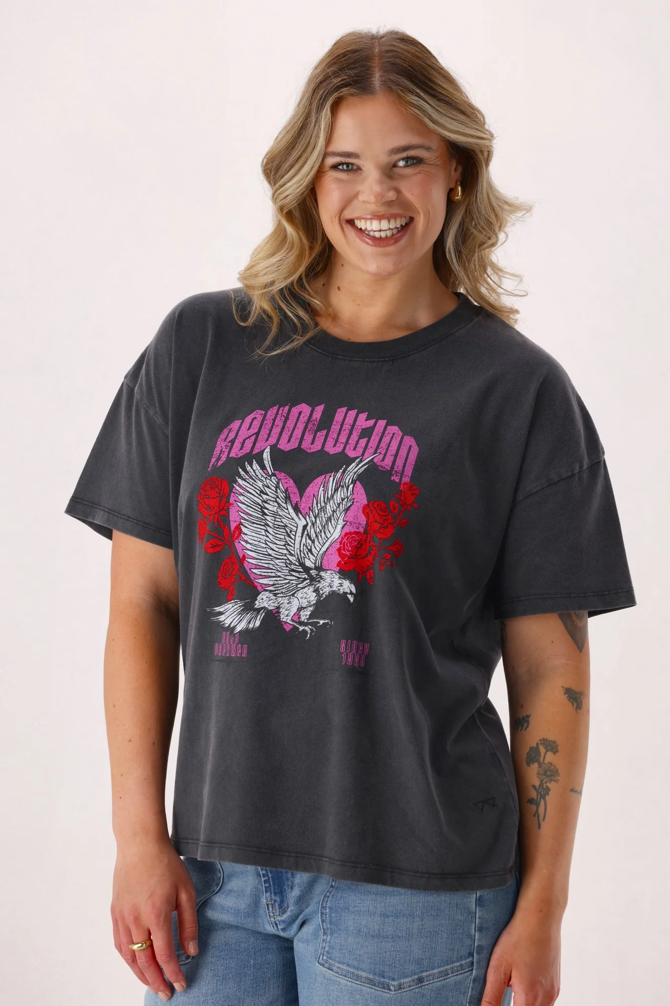 Rebel Club Revolution Boyfriend Tee Washed Black - Image 5