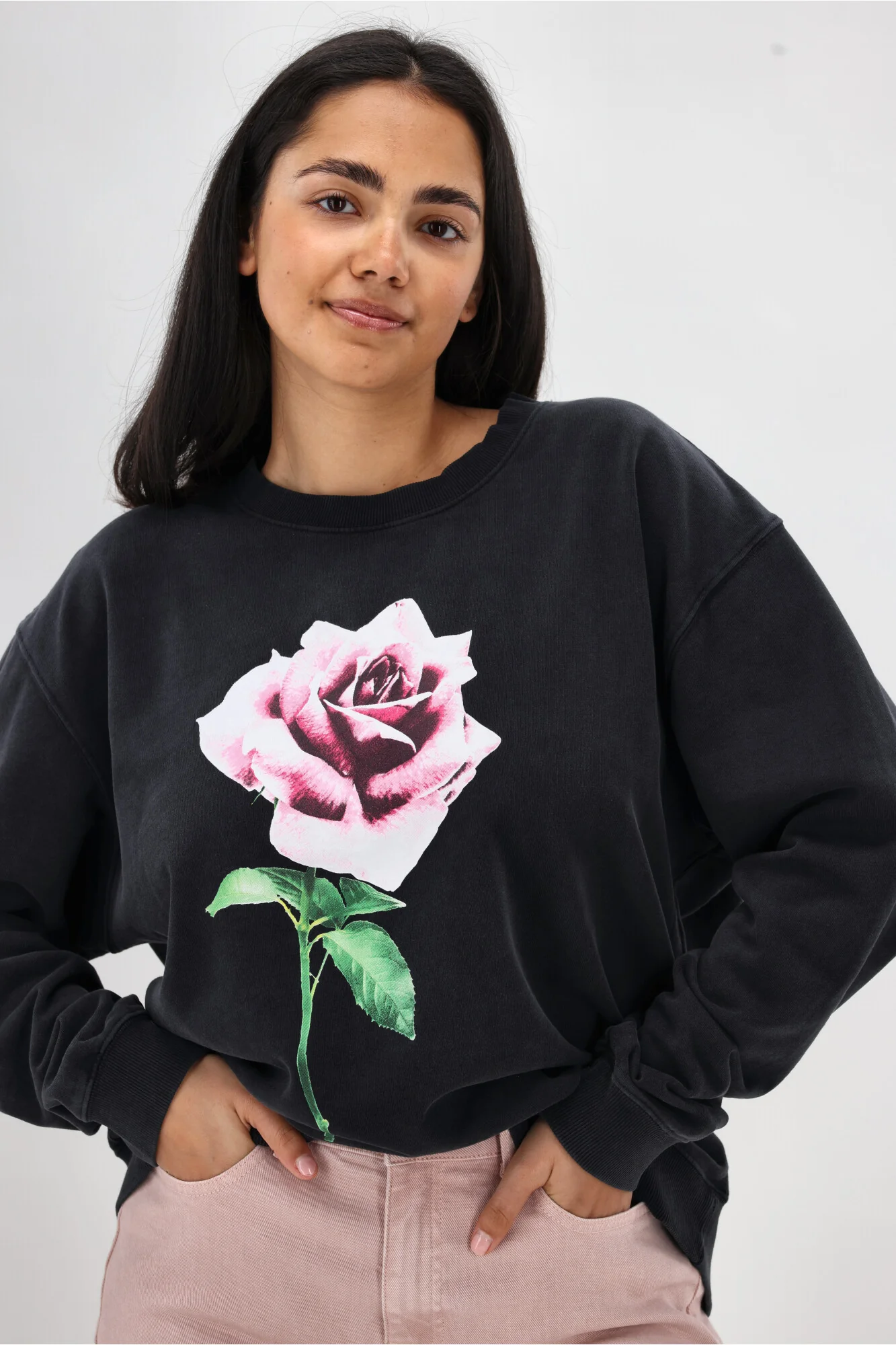 Rebel Club Romance Rose Crew Washed Black - Image 6