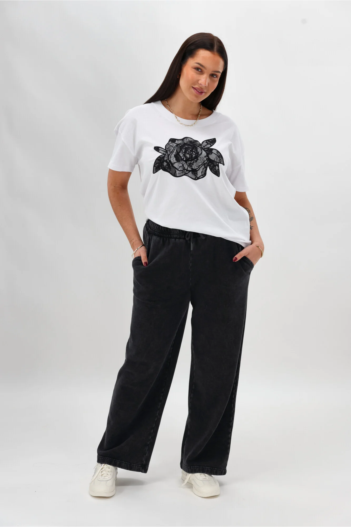 Rebel Club Rose Tee White - Image 3