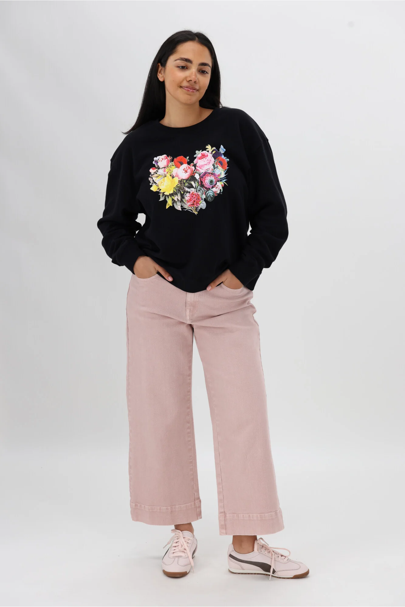 Rebel Club Vintage Floral Heart Black - Image 6