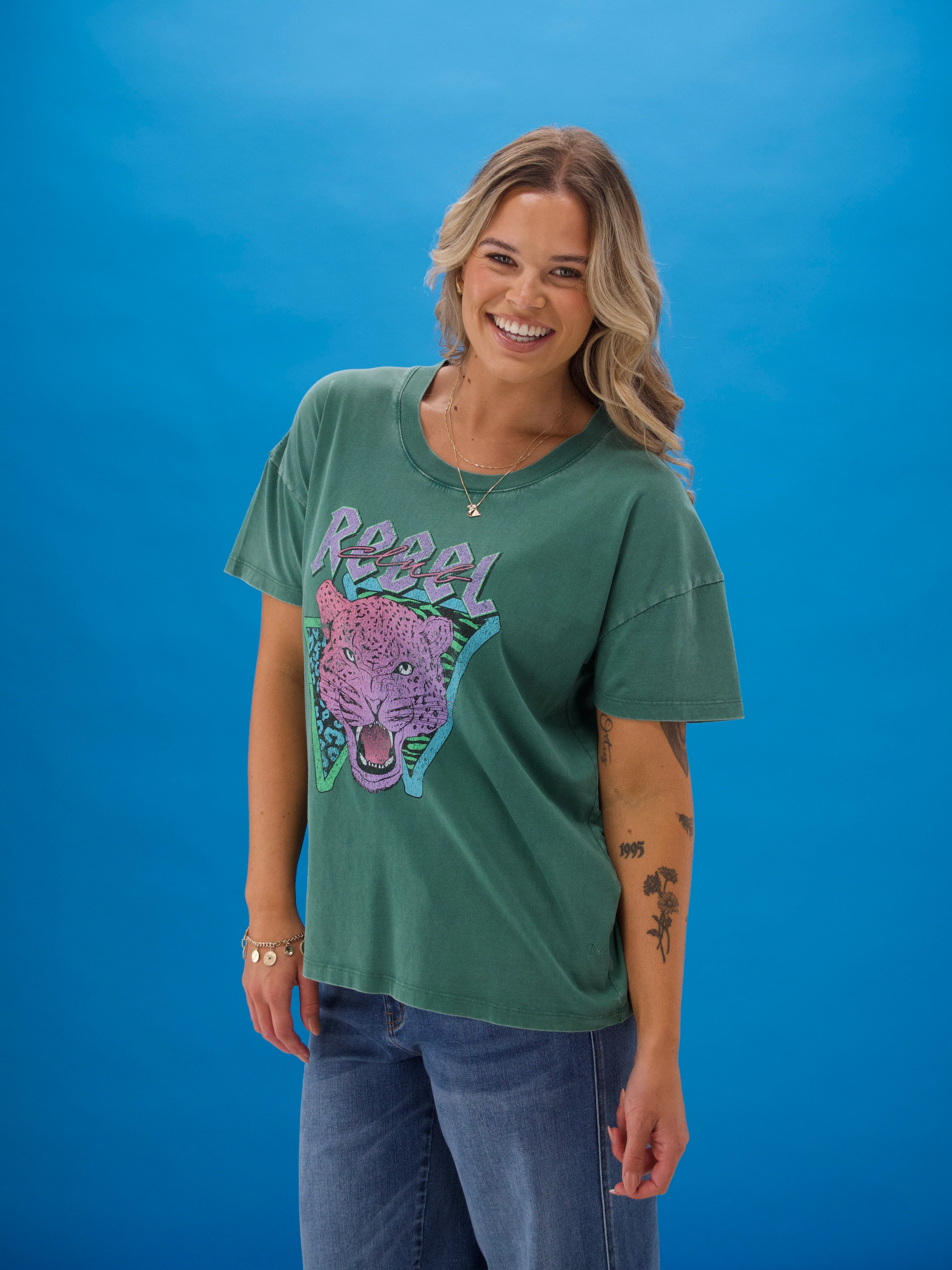 Rebel Club Wild Tee Washed Green - Image 3