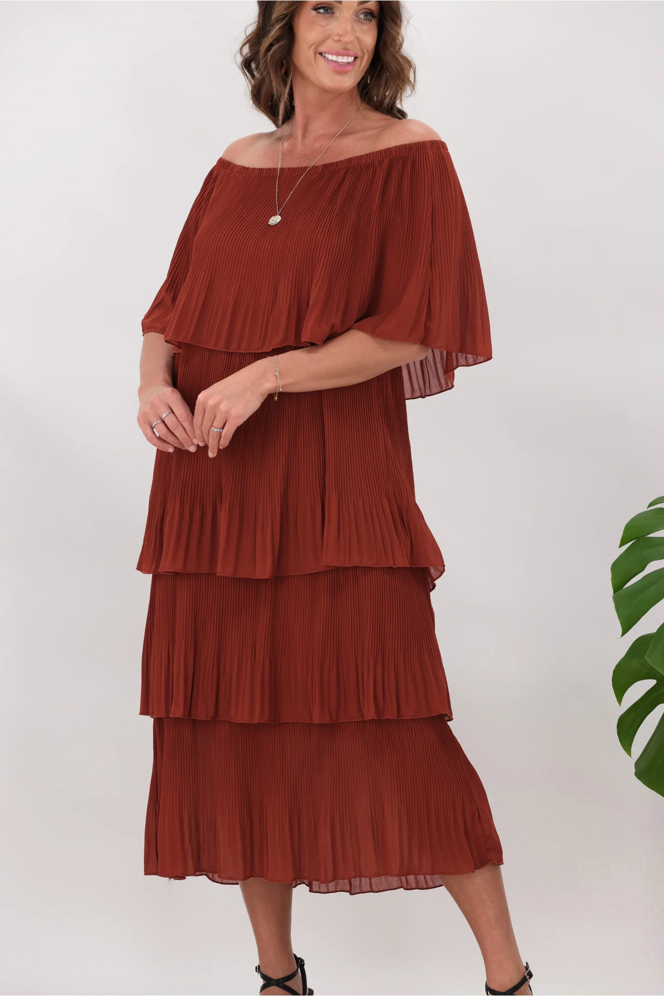 Sambara Abbie Pleated Layer Dress Rust - Image 2