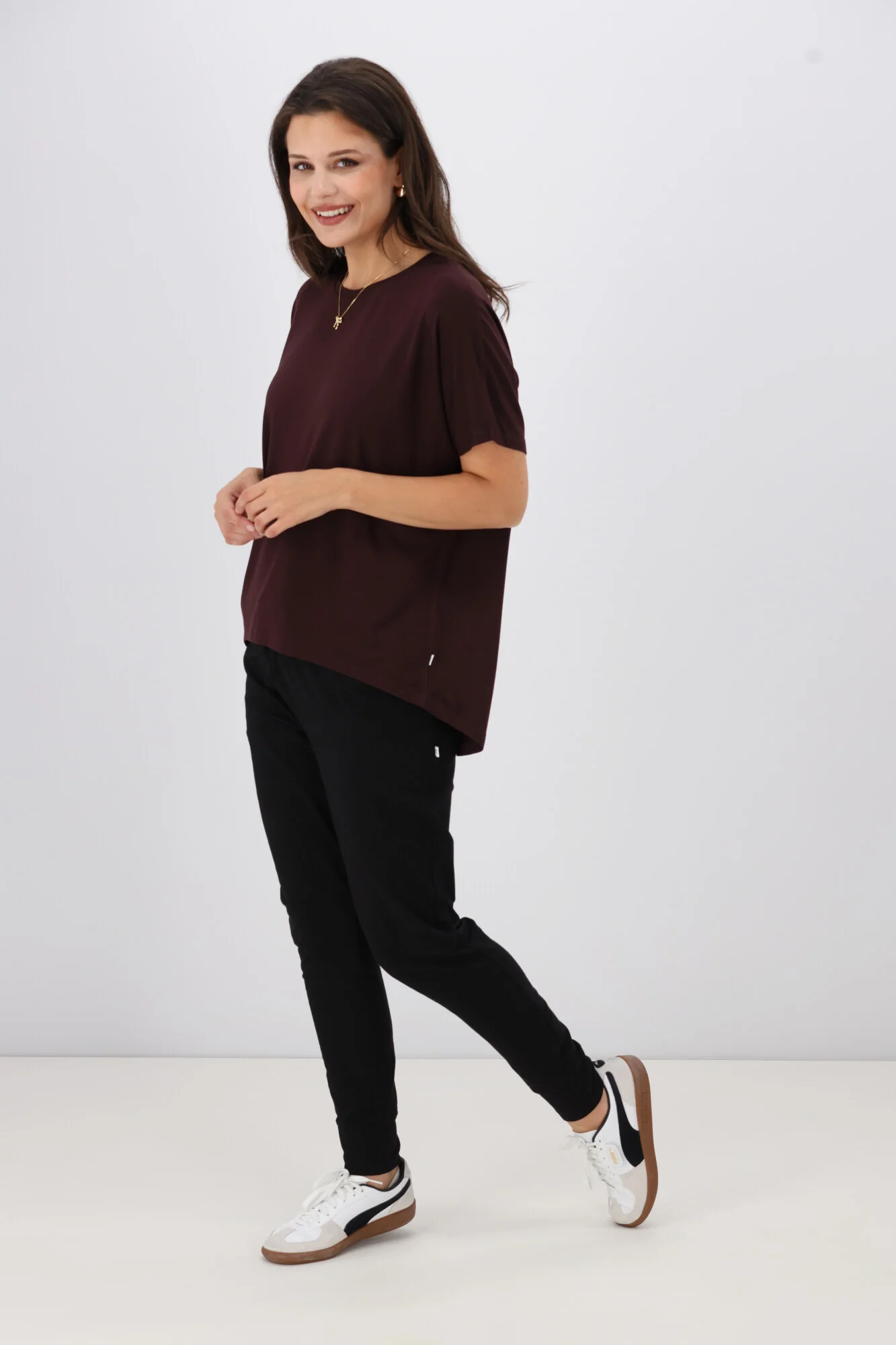 Shine On Essential Comfort Tee Chocolate - Image 6