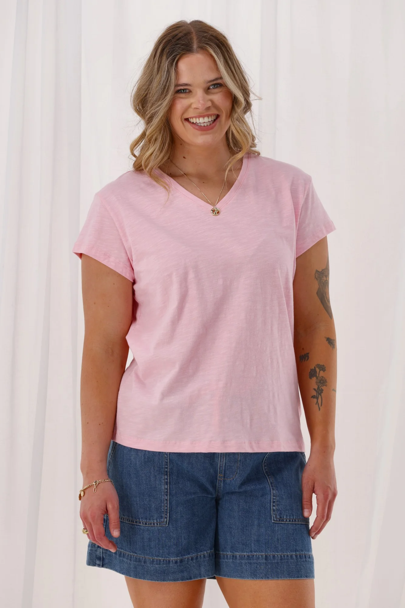 Shine On Essential Staple V Neck Tee Pink - Image 2