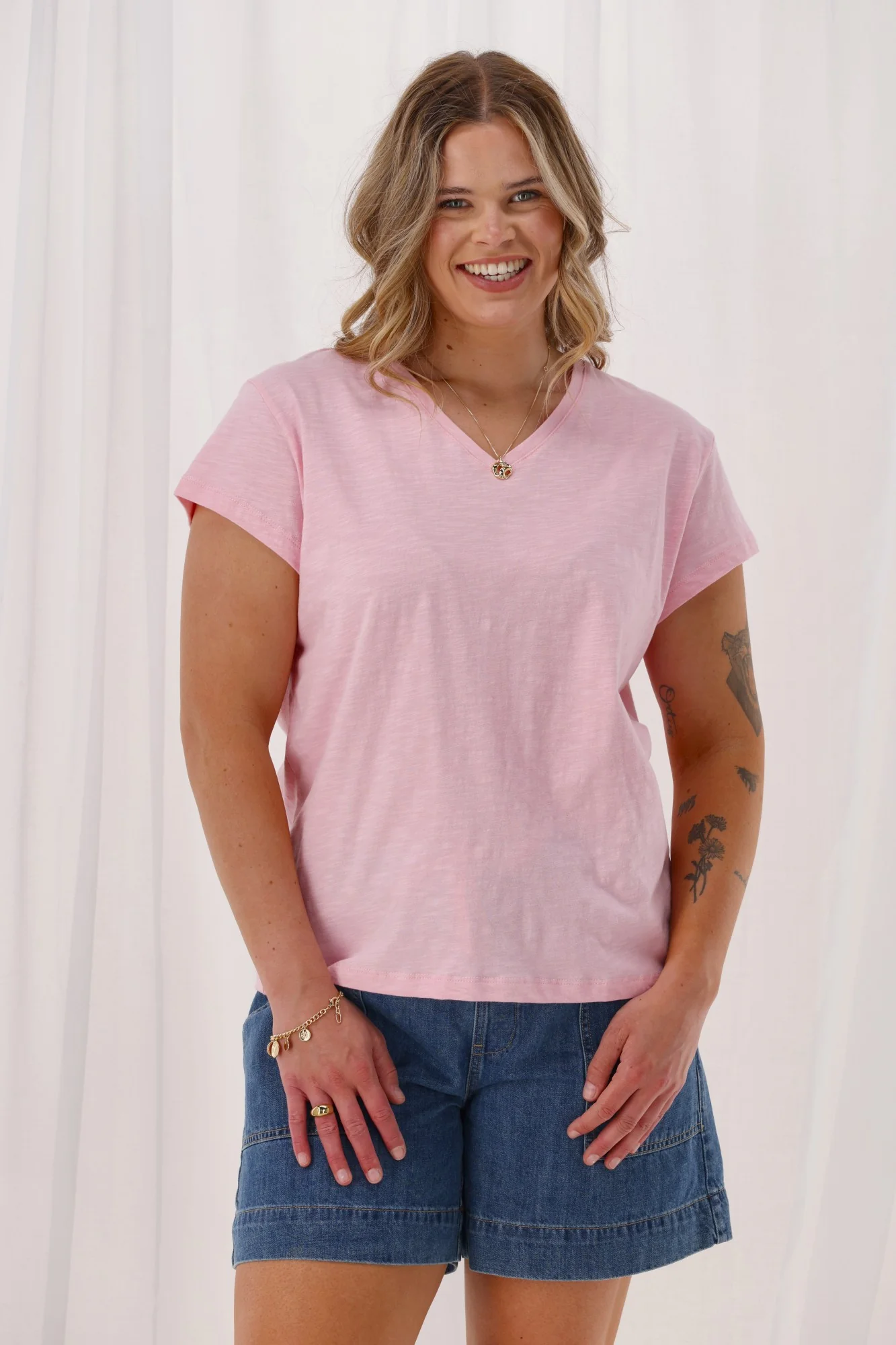 Shine On Essential Staple V Neck Tee Pink - Image 4