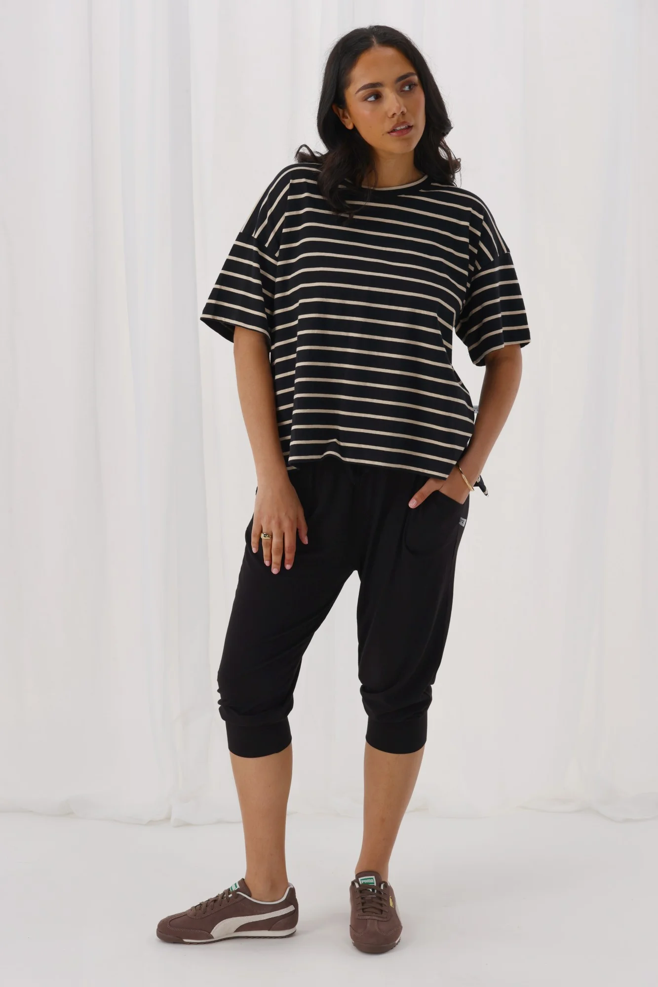 Shine On Essentials Comfort Jogger Black - Image 4