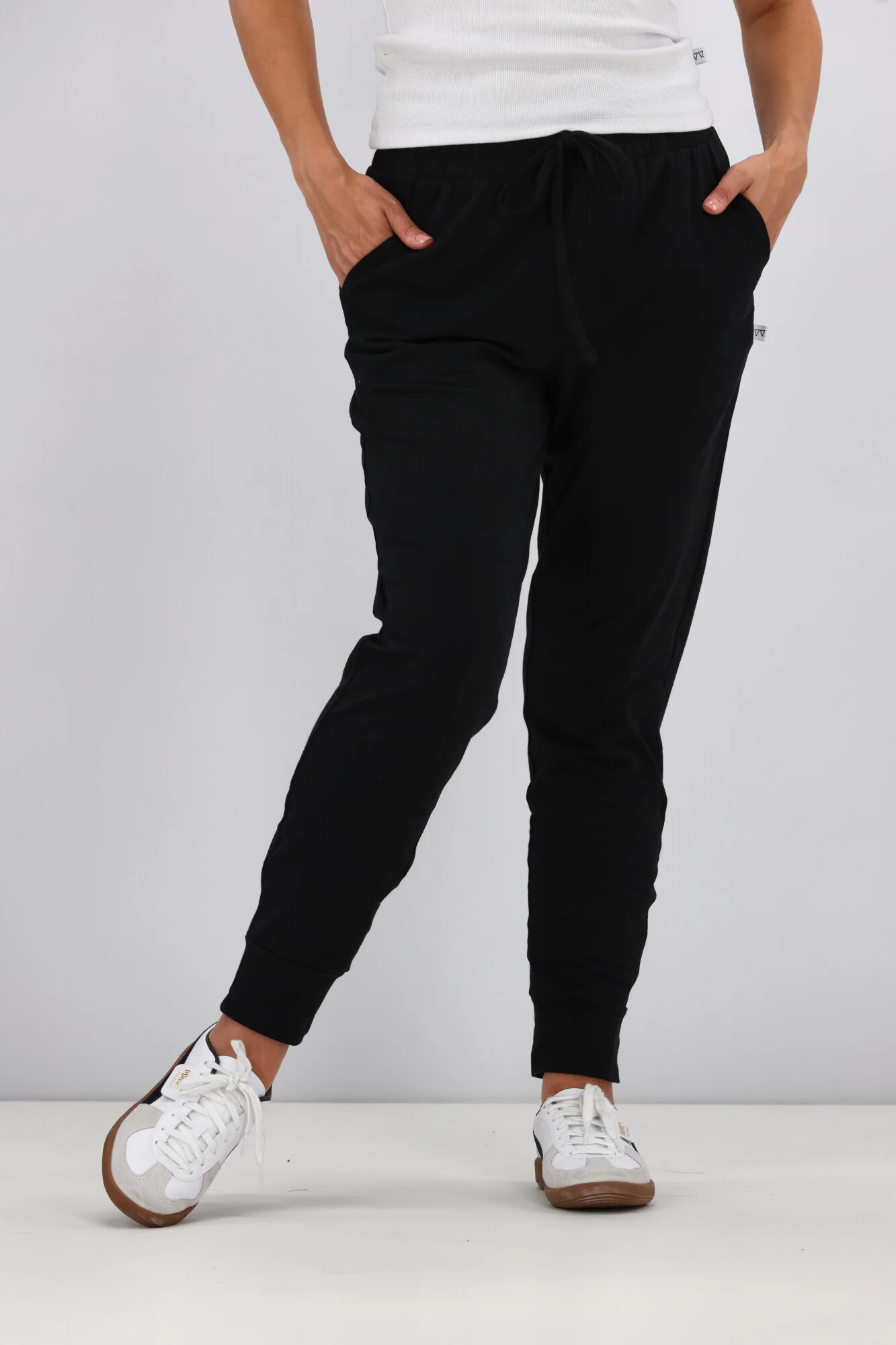 Shine On Essentials Full Length Jogger Black - Image 3