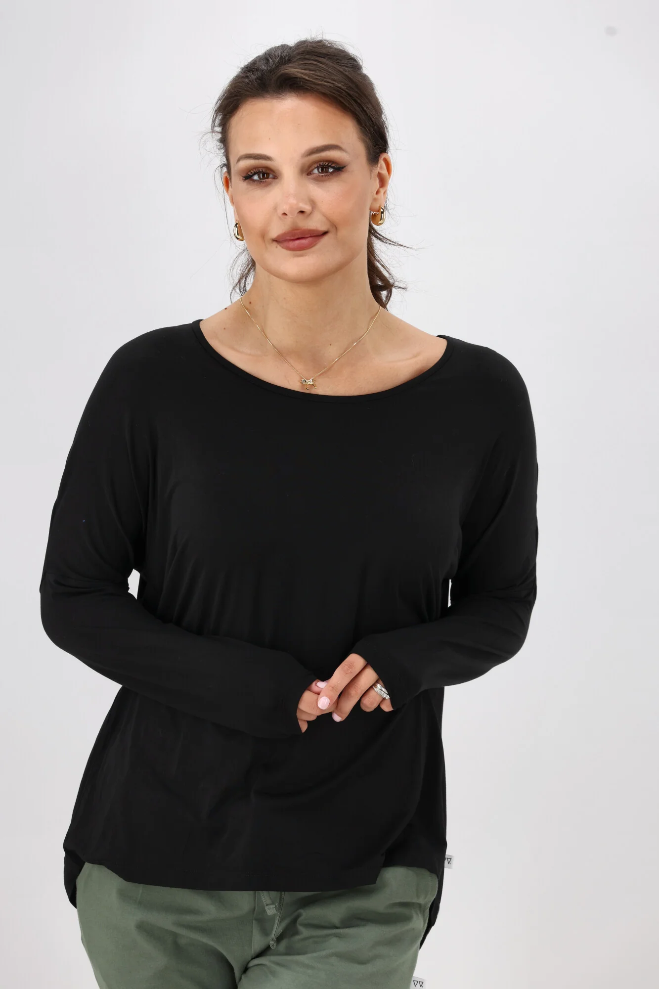 Shine On Essentials Long Sleeve Comfort Tee Black - Image 2